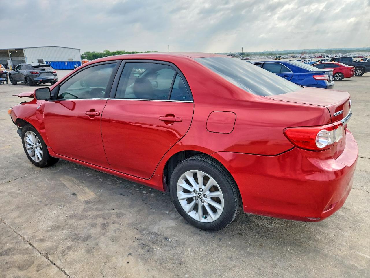 2013 Toyota Corolla Le Red vin: 5YFBU4EE9DP148569