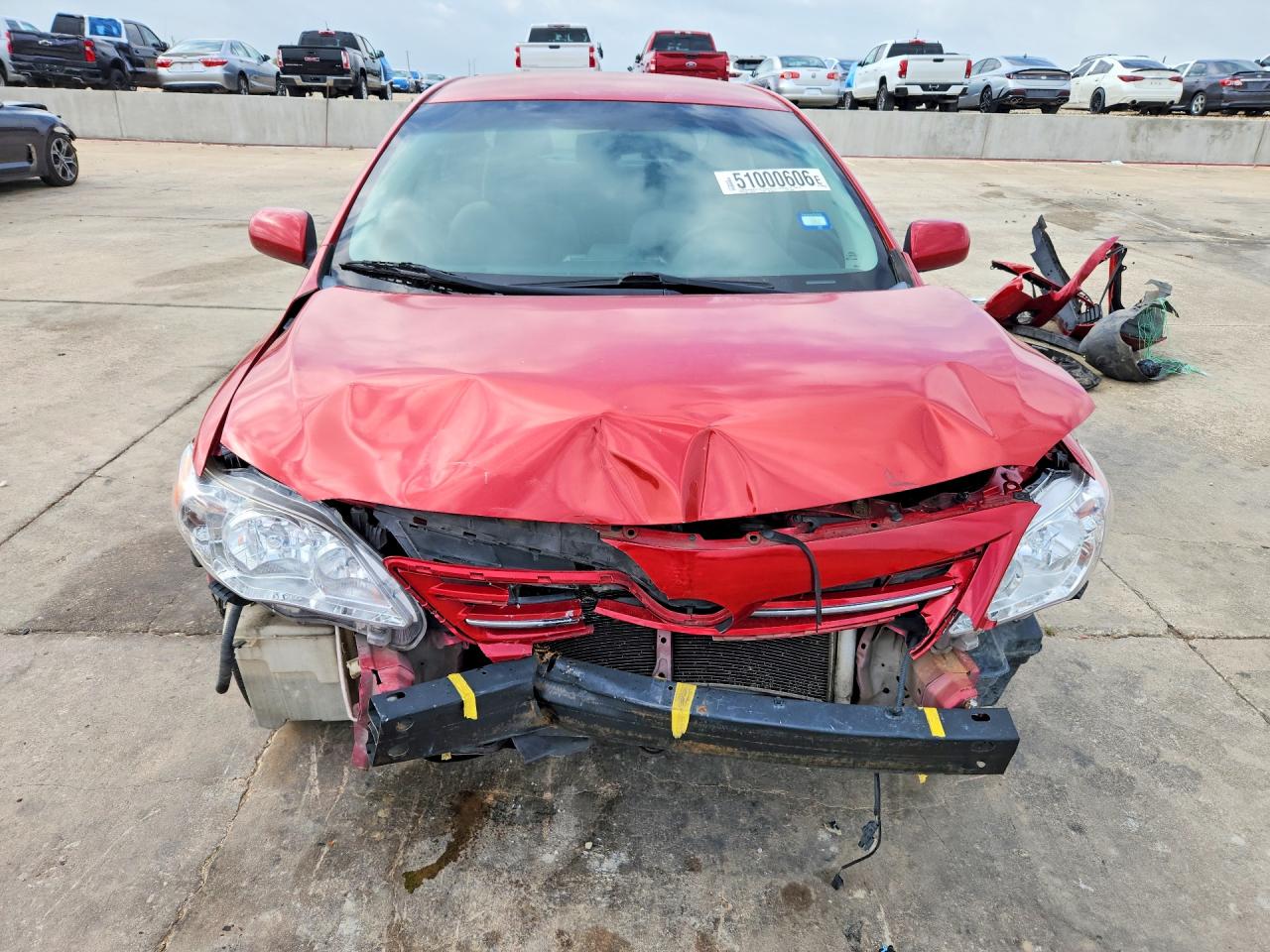 2013 Toyota Corolla Le Red vin: 5YFBU4EE9DP148569