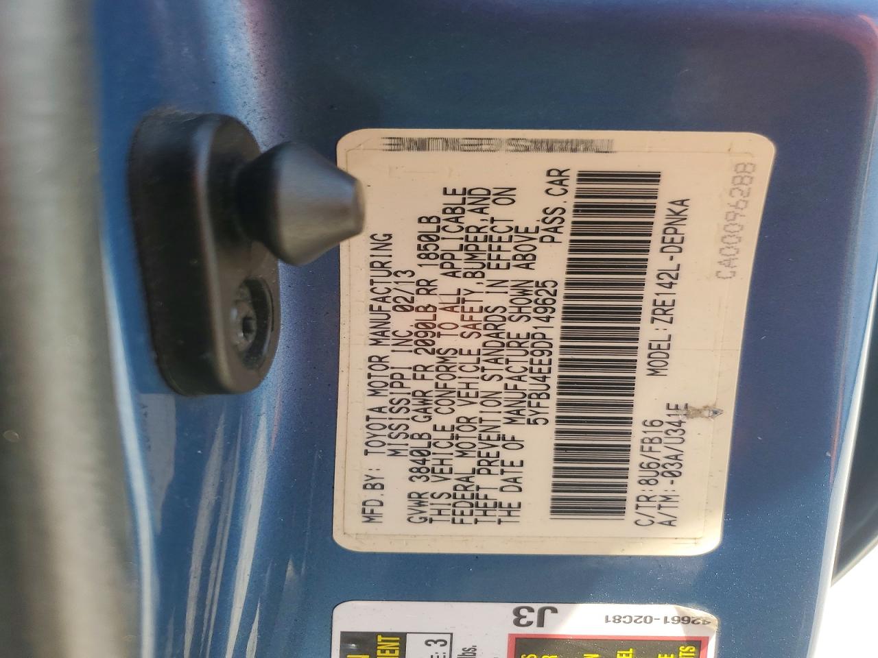 2013 Toyota Corolla Le Blue vin: 5YFBU4EE9DP149625
