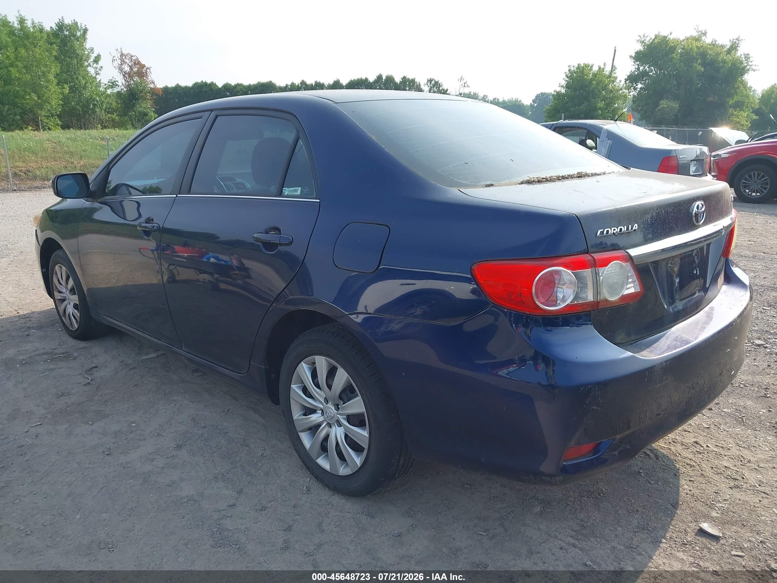 2013 Toyota Corolla Le Blue vin: 5YFBU4EE9DP150936