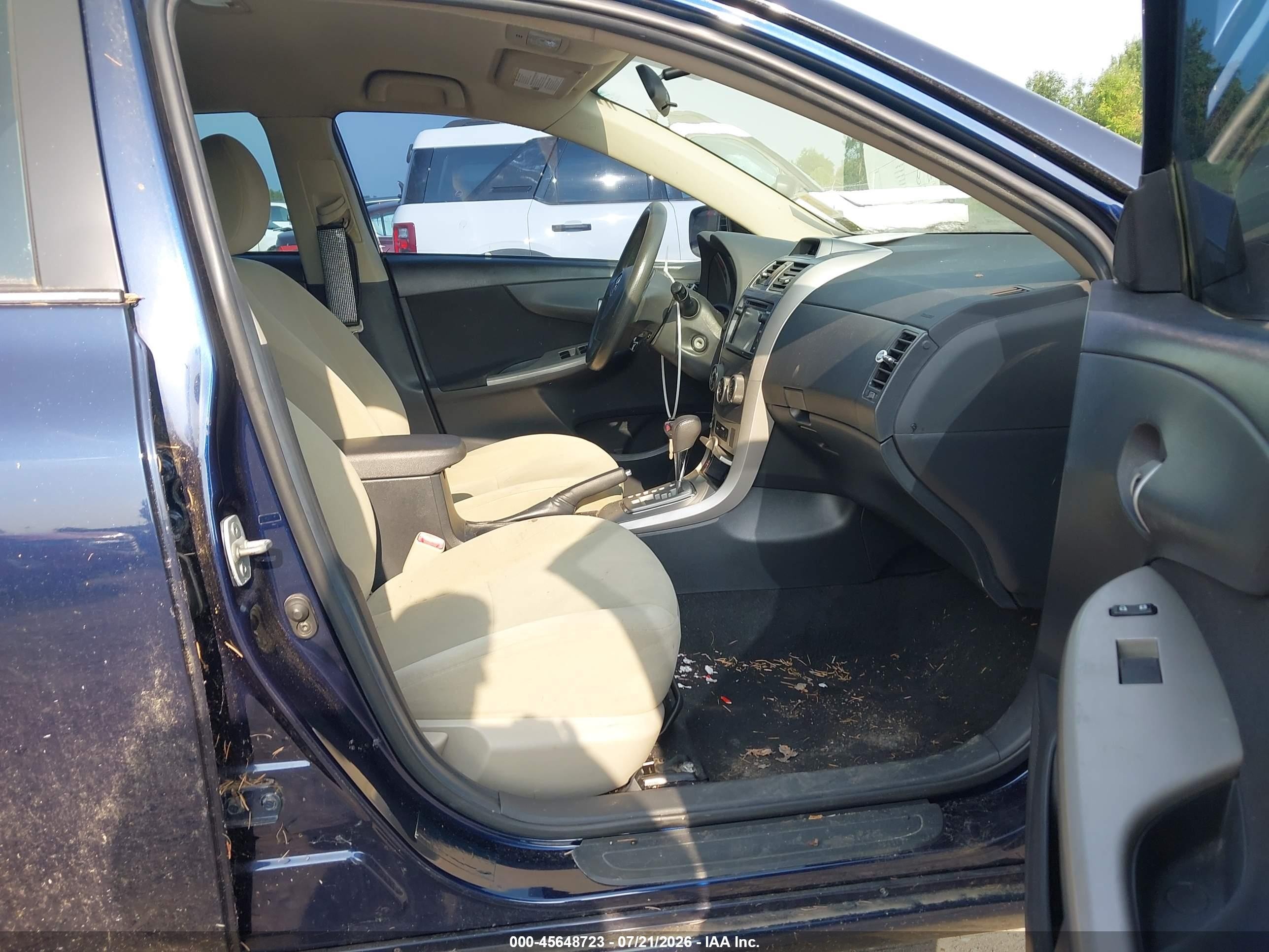 2013 Toyota Corolla Le Blue vin: 5YFBU4EE9DP150936