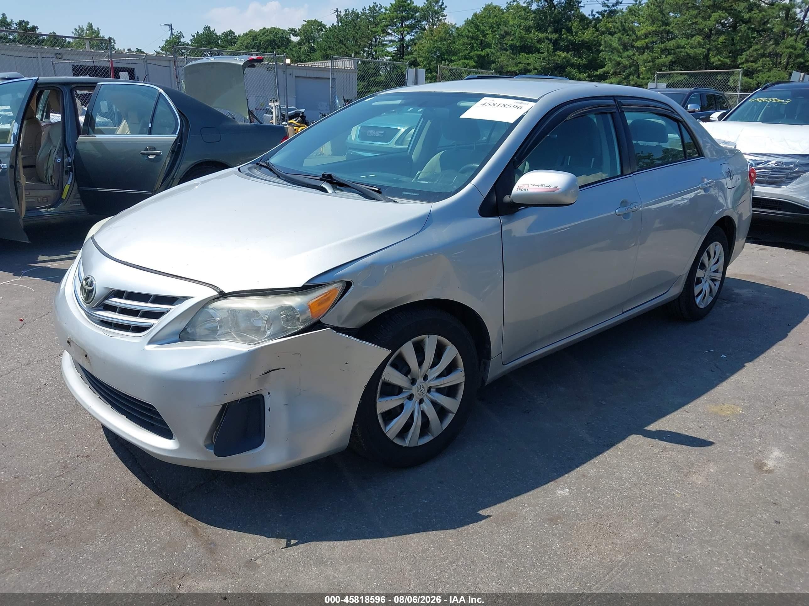 2013 Toyota Corolla Le Silver vin: 5YFBU4EE9DP153531