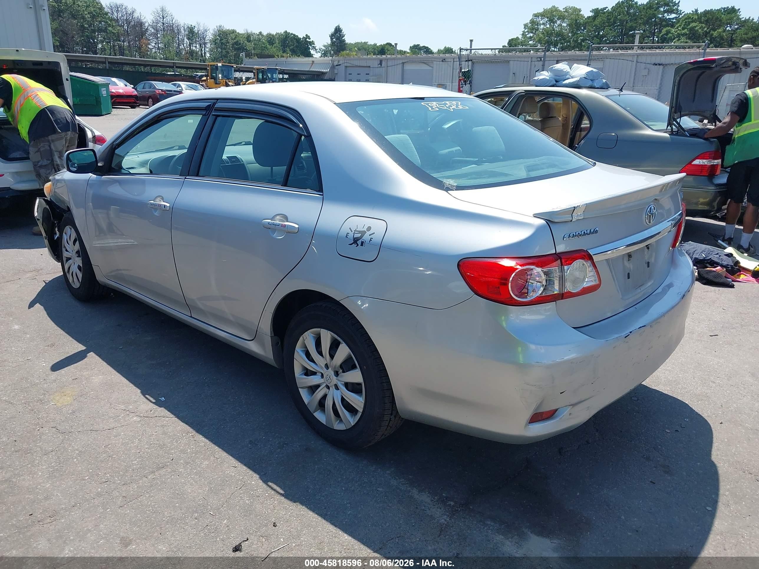2013 Toyota Corolla Le Silver vin: 5YFBU4EE9DP153531