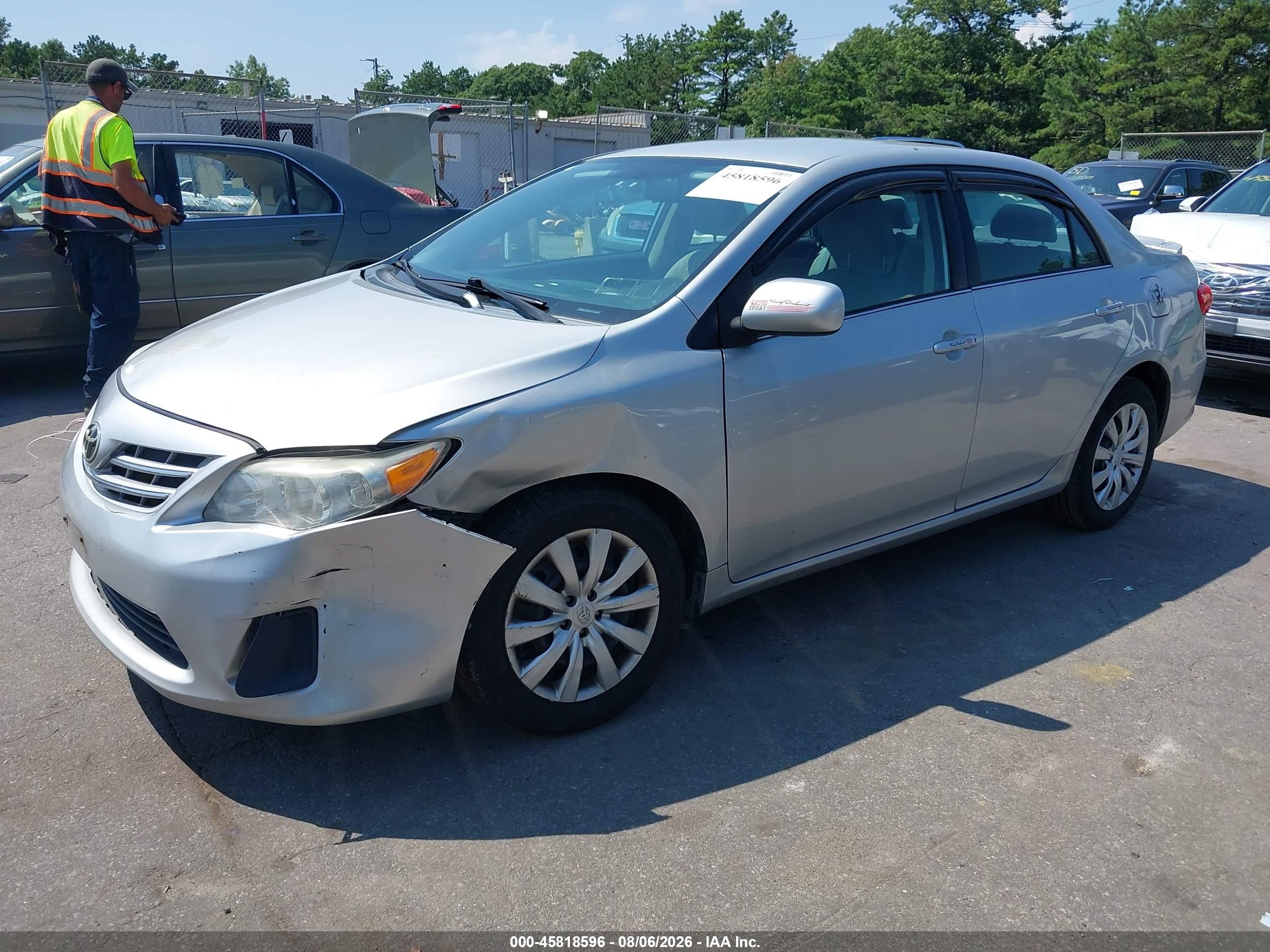 2013 Toyota Corolla Le Silver vin: 5YFBU4EE9DP153531