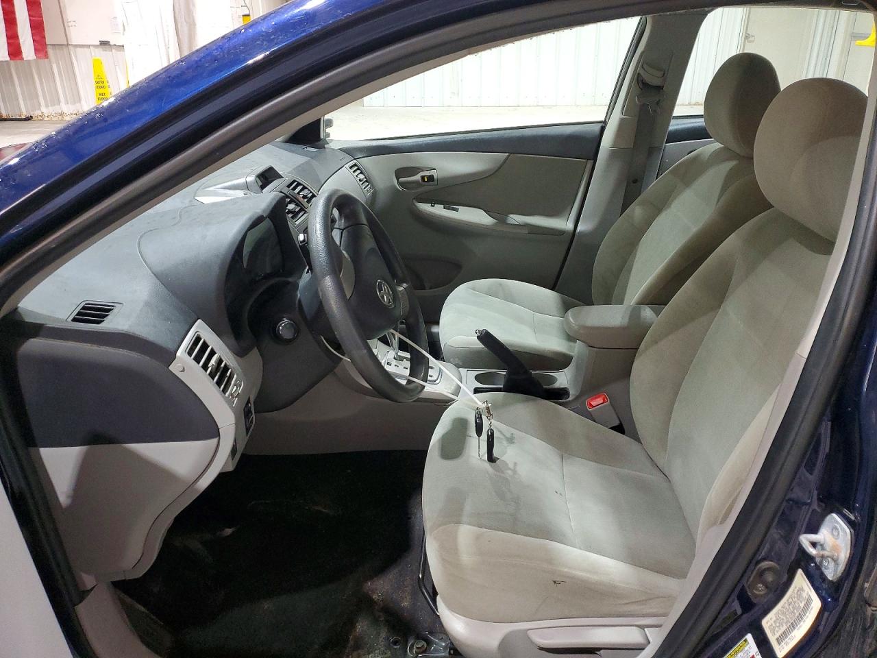 2013 Toyota Corolla Le Blue vin: 5YFBU4EE9DP159958