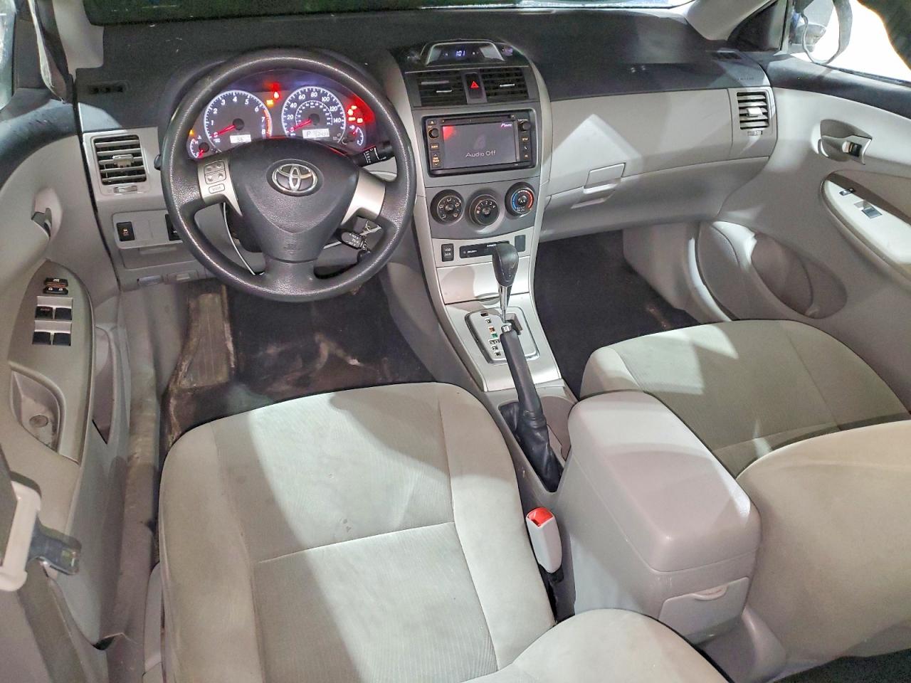 2013 Toyota Corolla Le Blue vin: 5YFBU4EE9DP159958