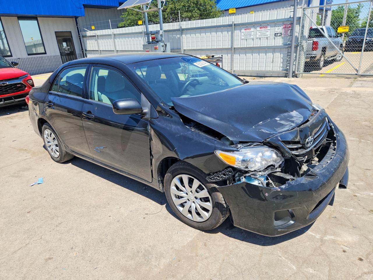 2013 Toyota Corolla Le Black vin: 5YFBU4EE9DP175755