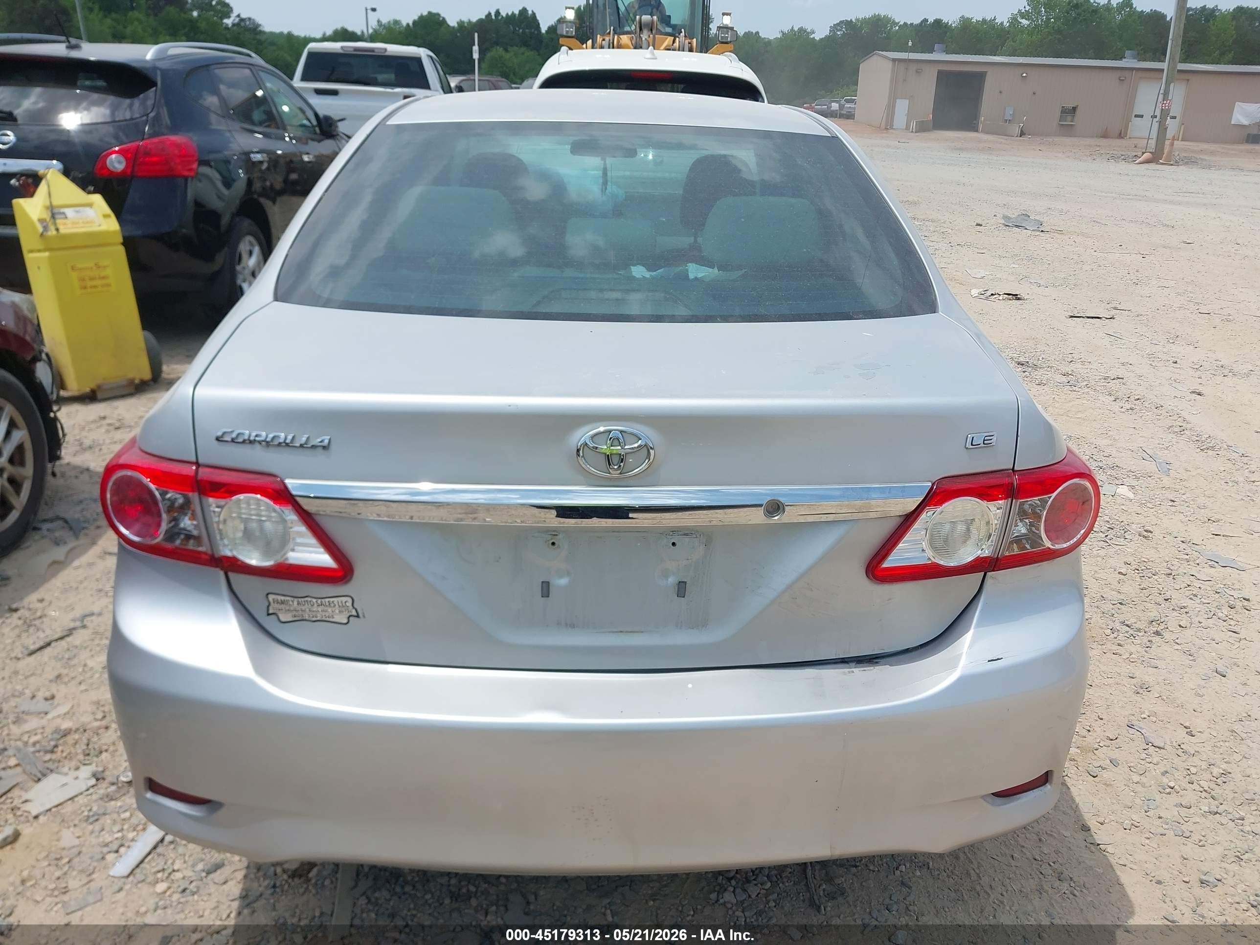 2013 Toyota Corolla Le Silver vin: 5YFBU4EE9DP180129