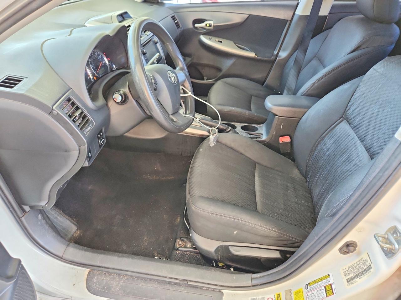 2013 Toyota Corolla S White vin: 5YFBU4EE9DP183998