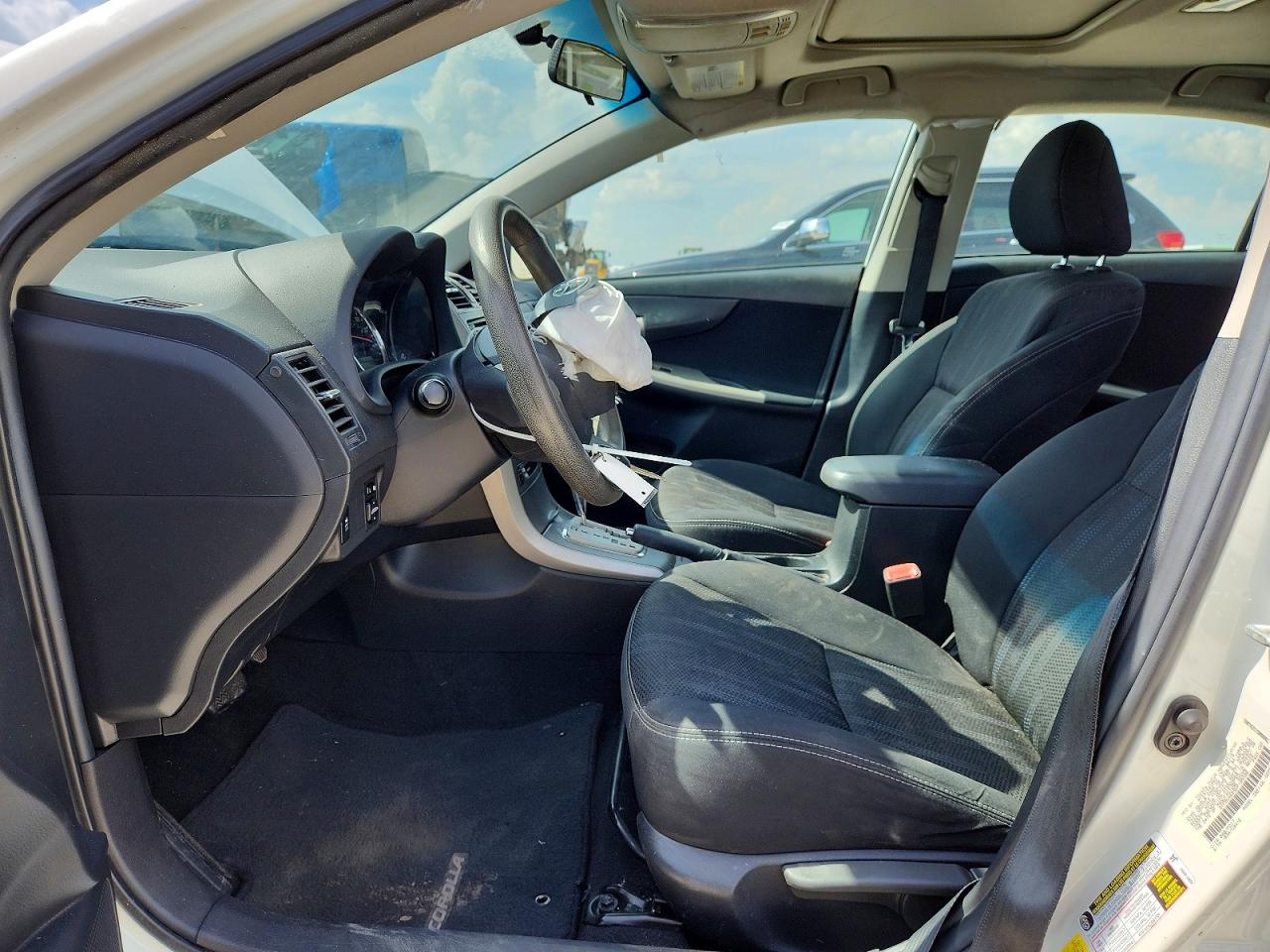 2013 Toyota Corolla S White vin: 5YFBU4EE9DP185380