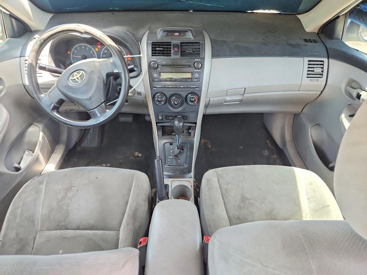 2013 Toyota Corolla White vin: 5YFBU4EE9DP190904
