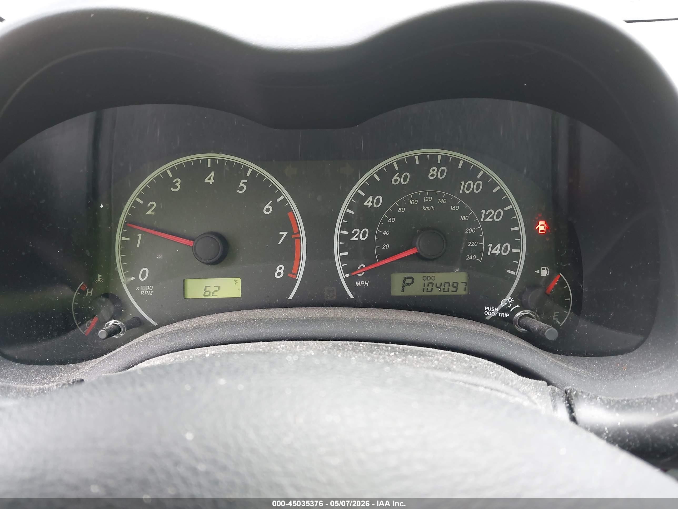 2013 Toyota Corolla Le Silver vin: 5YFBU4EE9DP204428