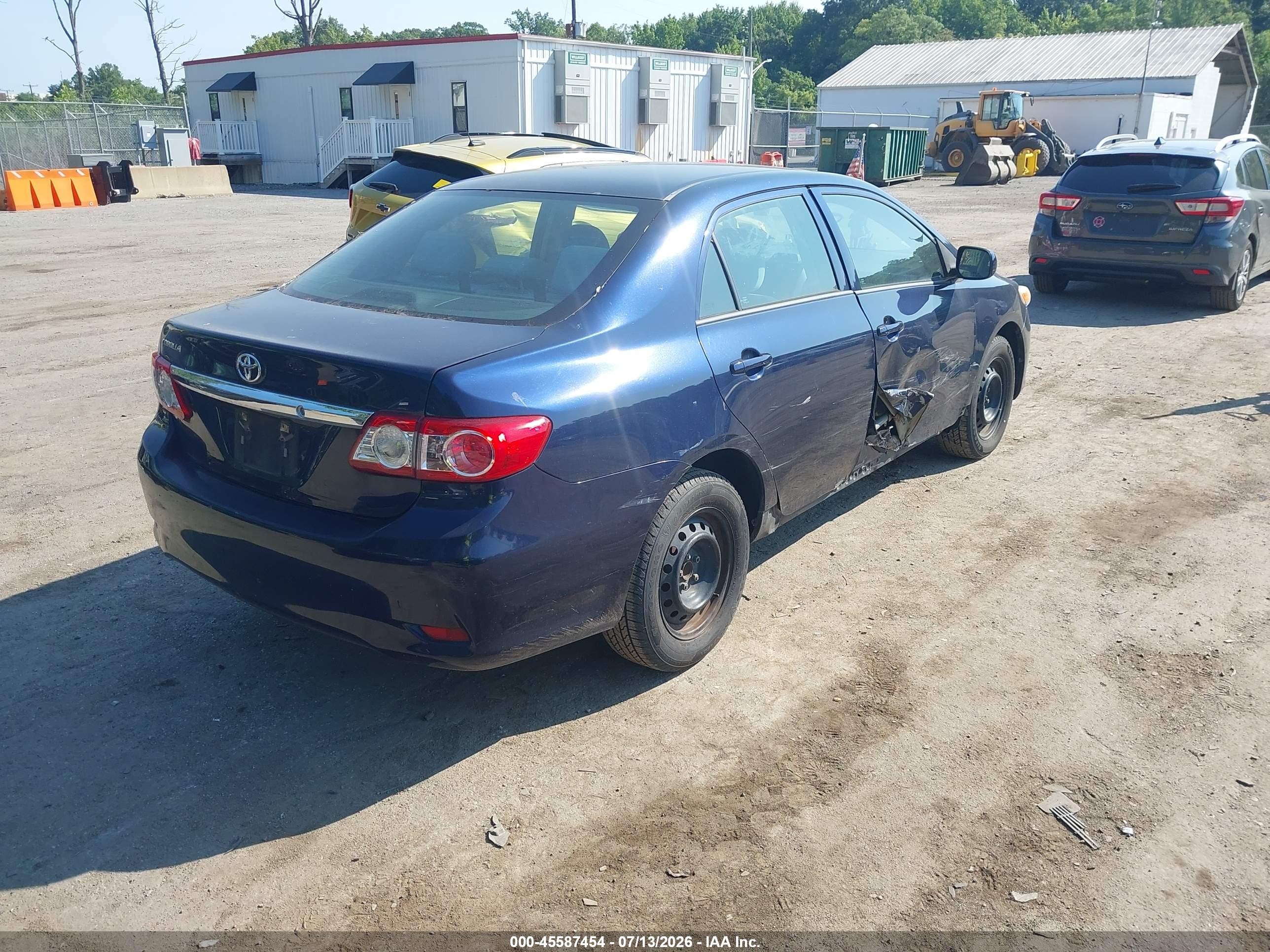 2013 Toyota Corolla L Blue vin: 5YFBU4EE9DP210407