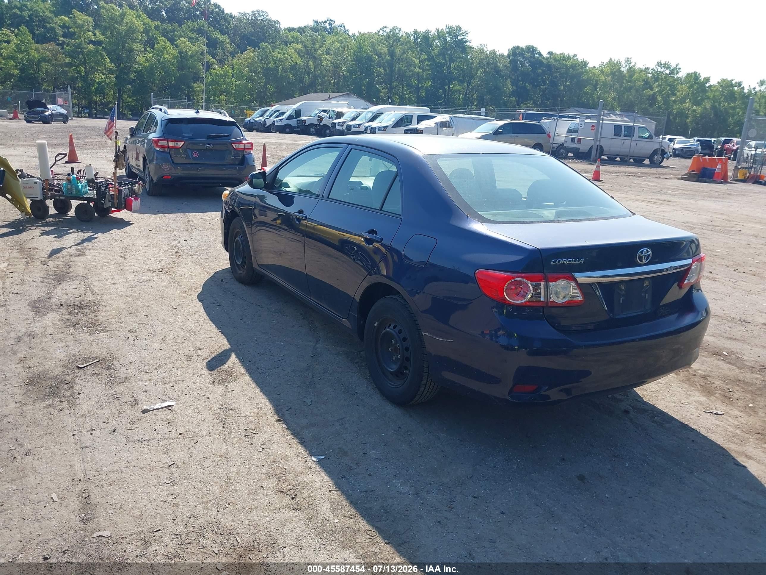 2013 Toyota Corolla L Blue vin: 5YFBU4EE9DP210407