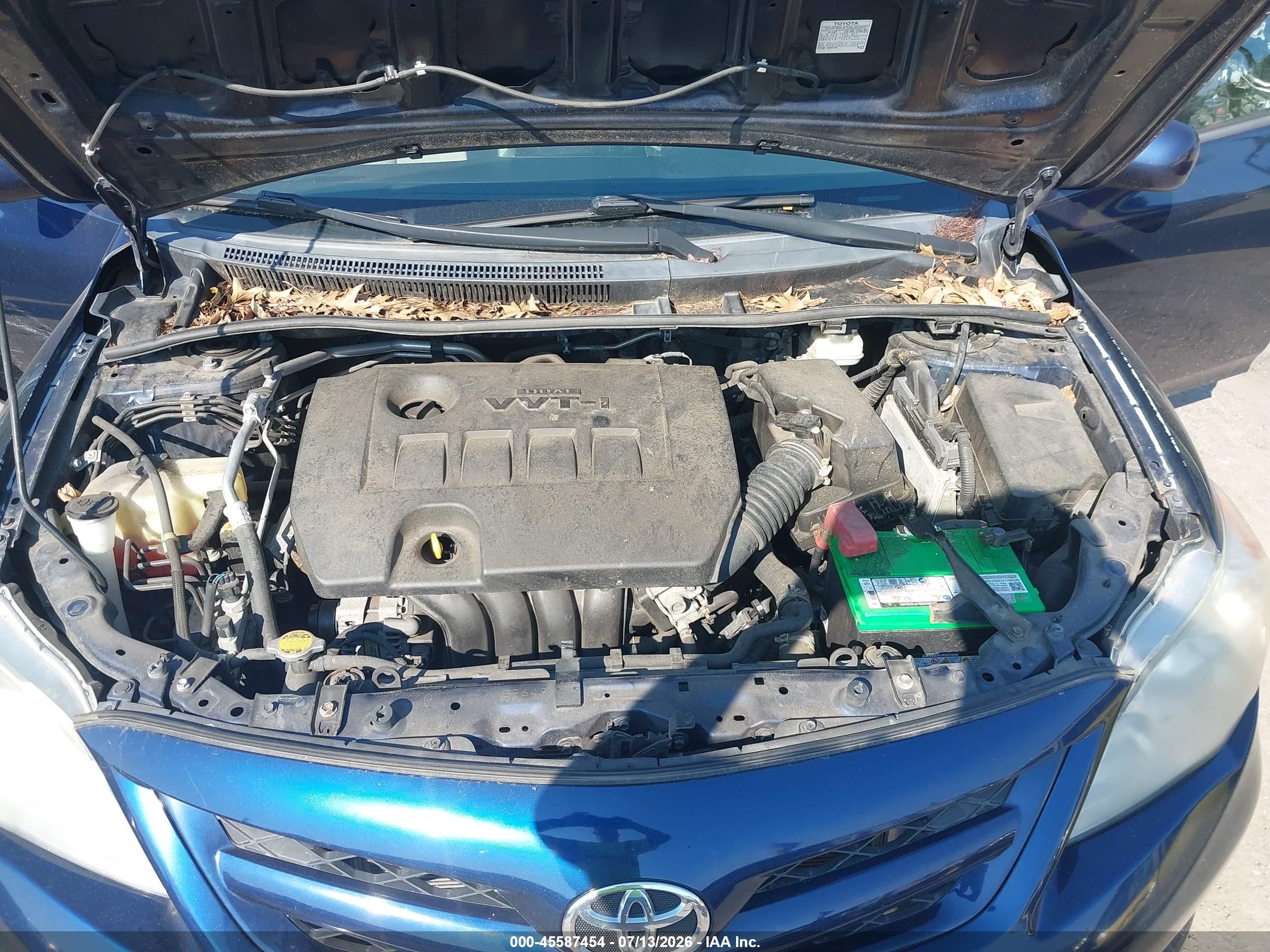 2013 Toyota Corolla L Blue vin: 5YFBU4EE9DP210407