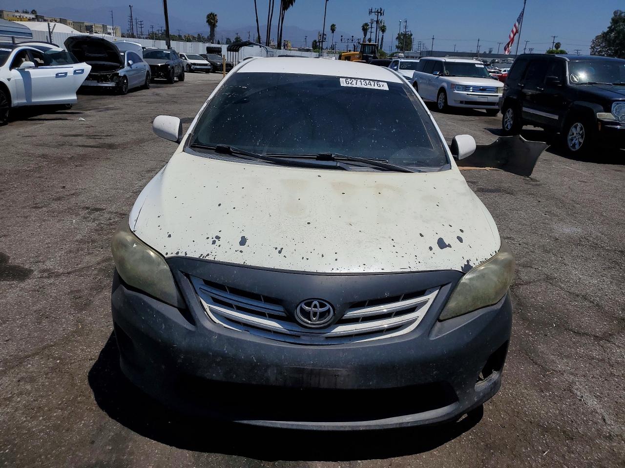 2013 Toyota Corolla Le White vin: 5YFBU4EE9DP211086