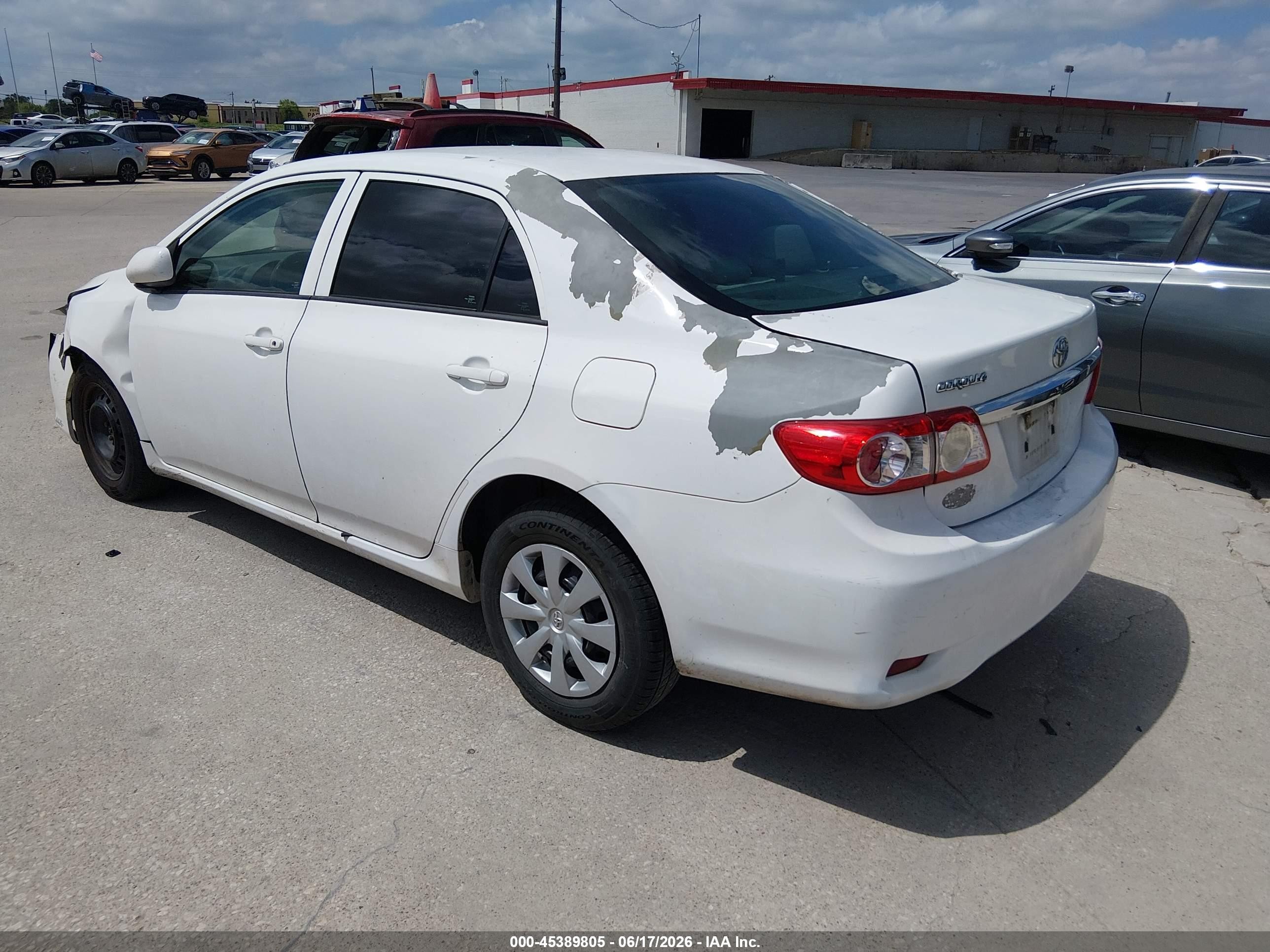 2013 Toyota Corolla L White vin: 5YFBU4EE9DP211296