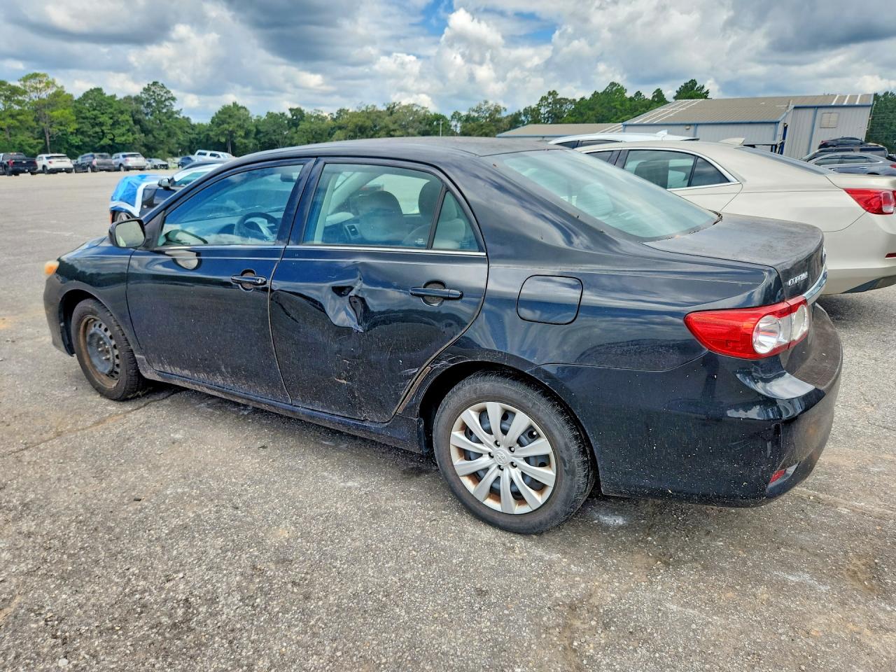 2013 Toyota Corolla Le Black vin: 5YFBU4EE9DP223738