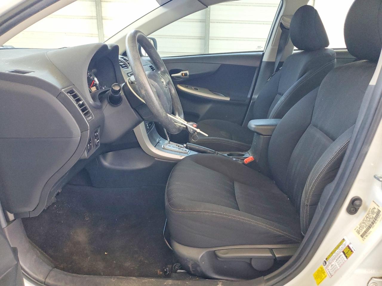 2012 Toyota Corolla S White vin: 5YFBU4EEXCP012059