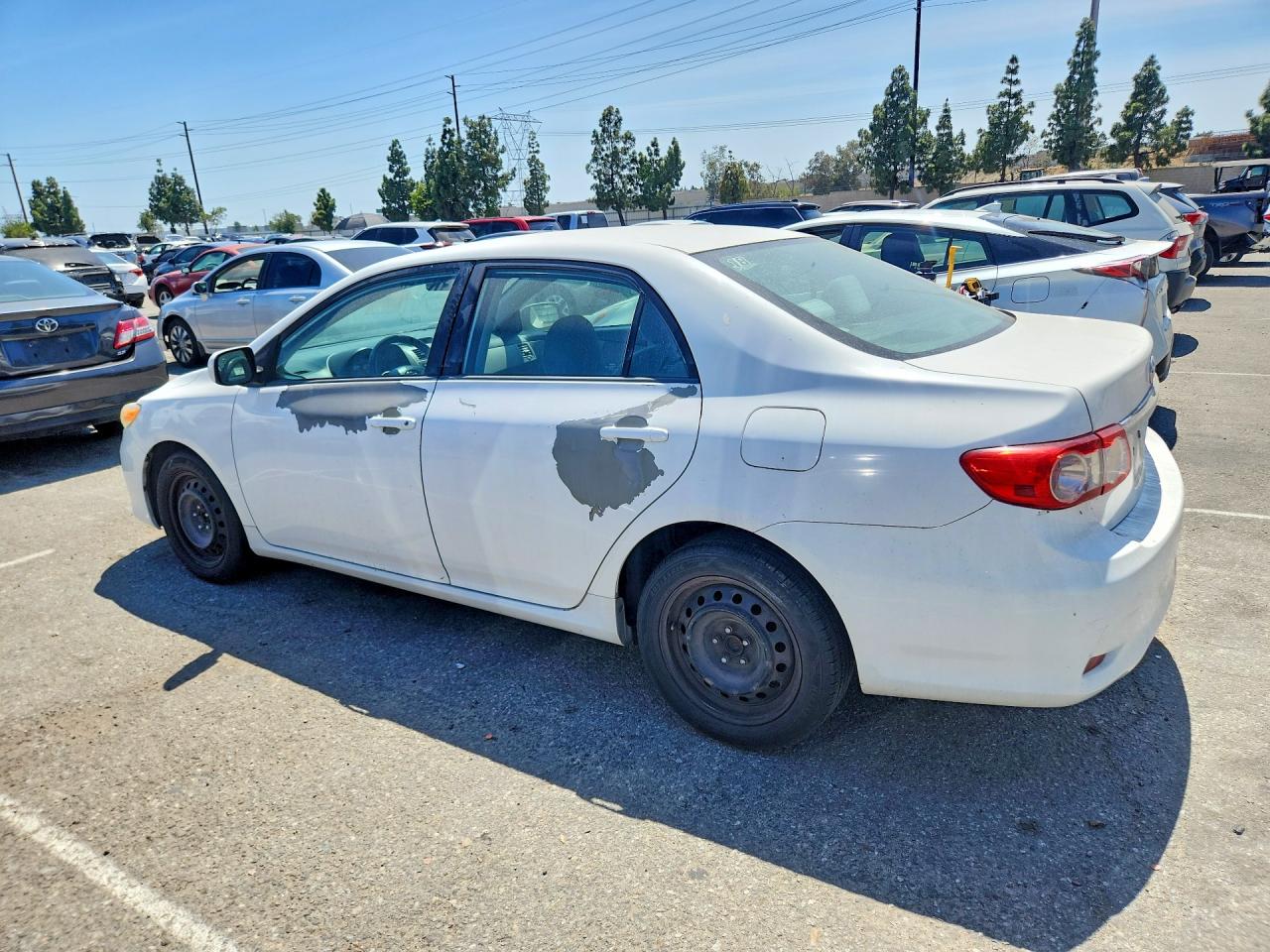 2012 Toyota Corolla Le White vin: 5YFBU4EEXCP039245