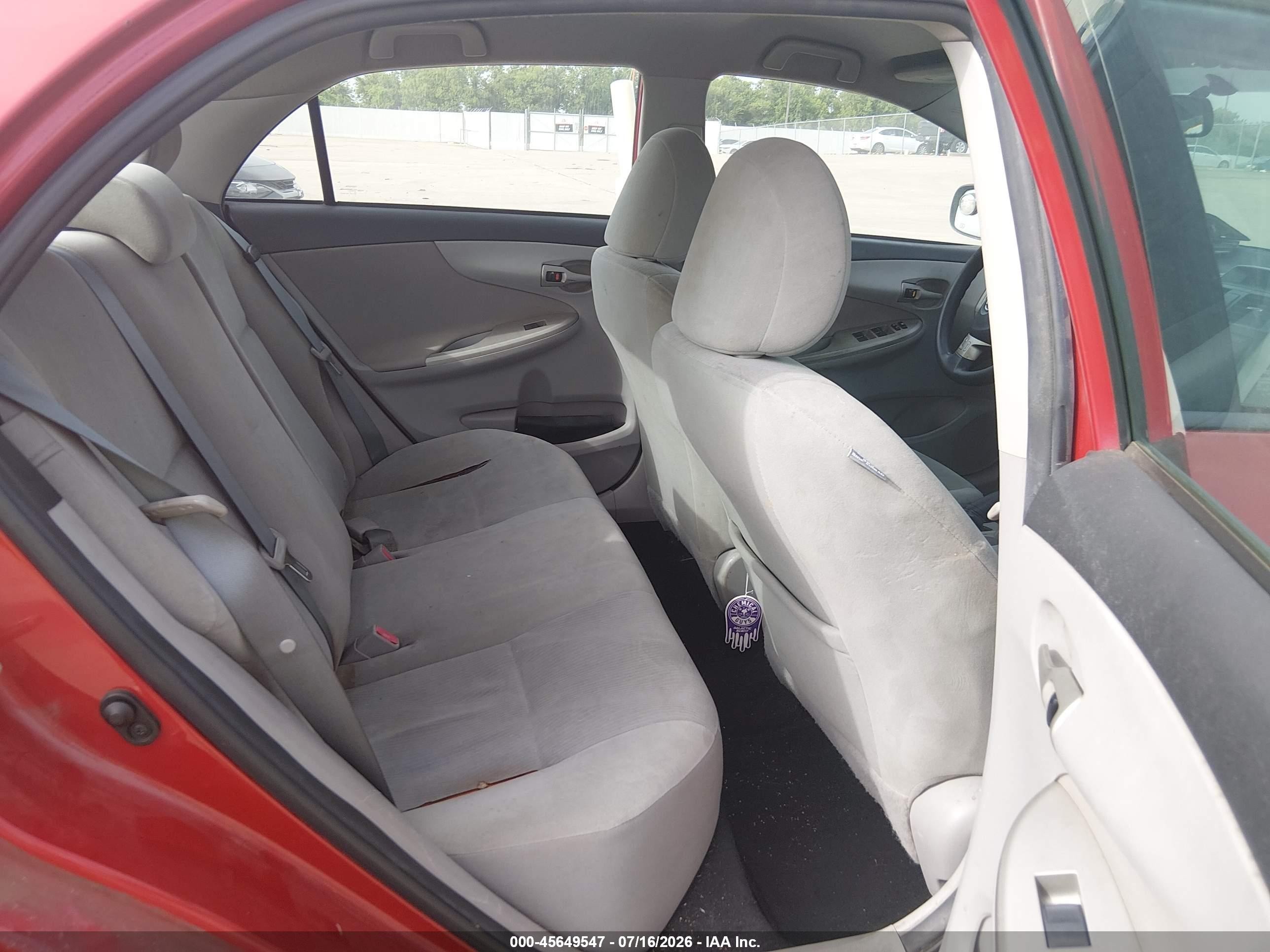 2012 Toyota Corolla Le Red vin: 5YFBU4EEXCP066347