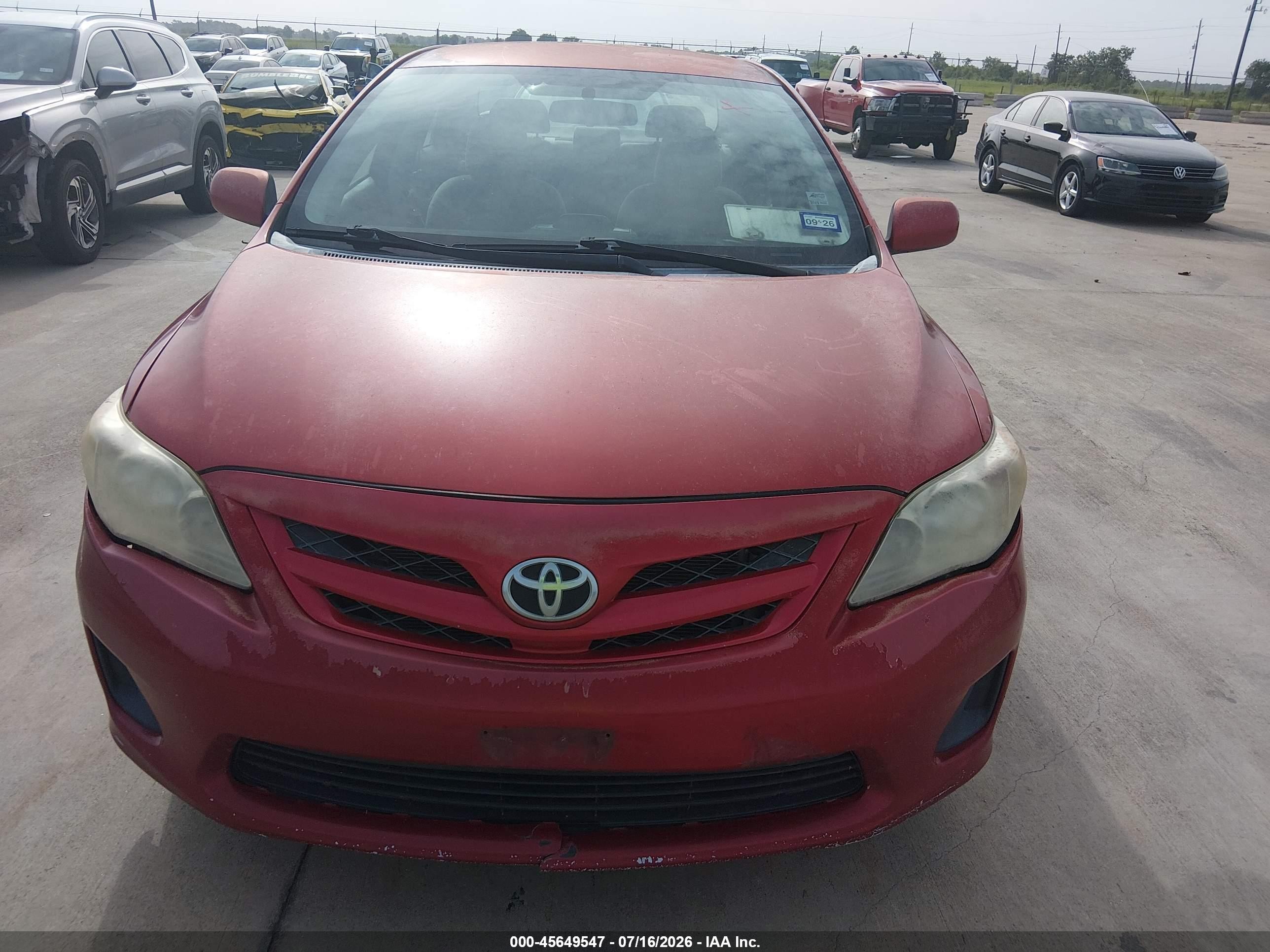 2012 Toyota Corolla Le Red vin: 5YFBU4EEXCP066347