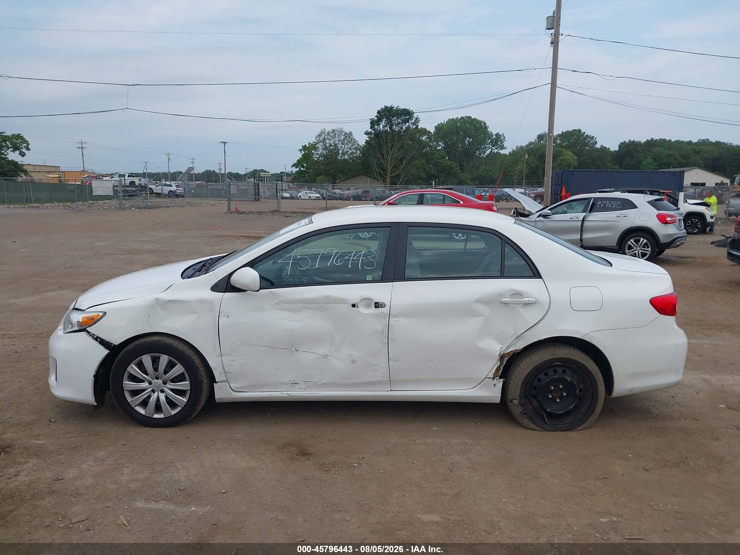 2012 Toyota Corolla Le Белый vin: 5YFBU4EEXCP067496