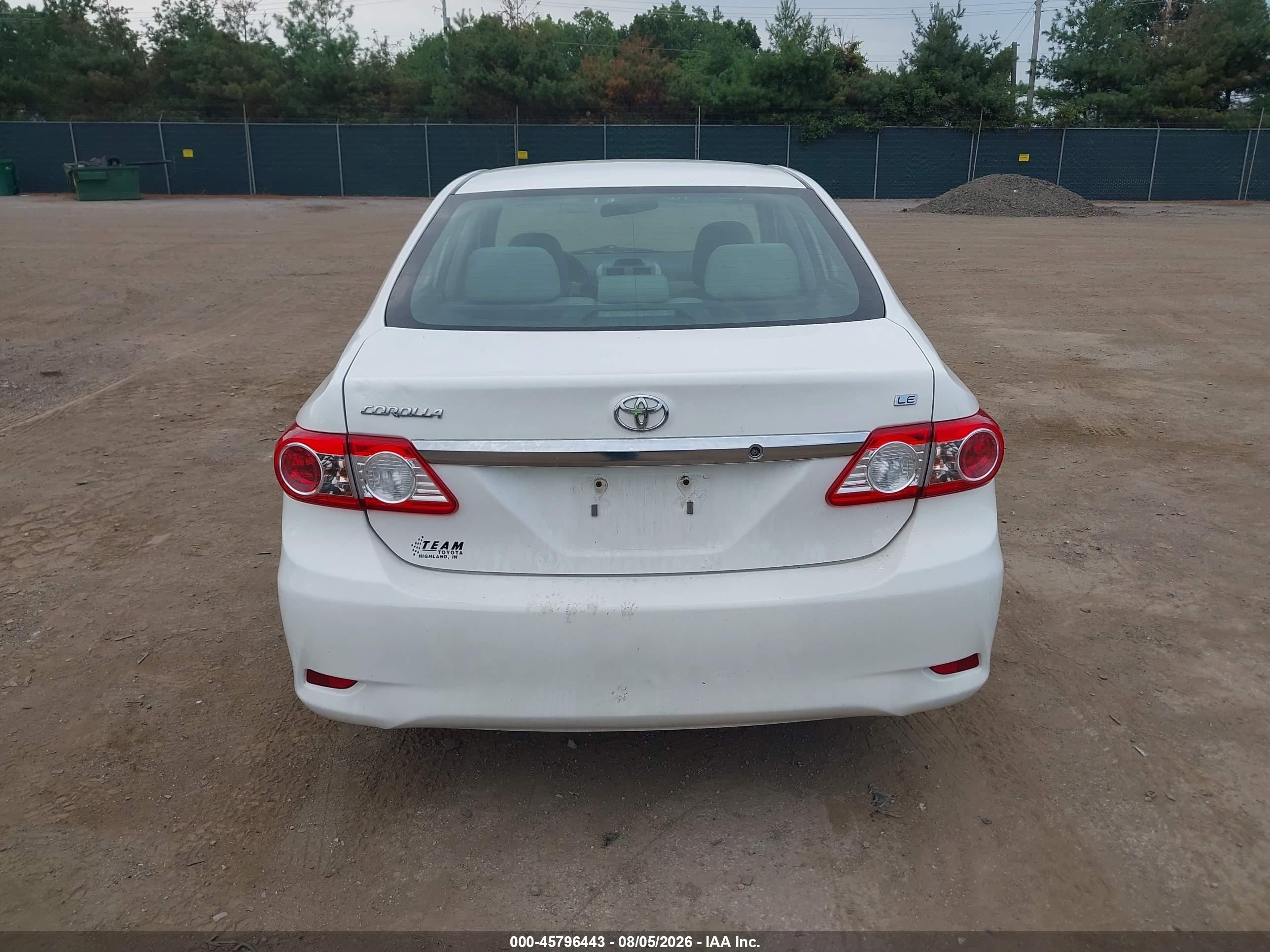 2012 Toyota Corolla Le Белый vin: 5YFBU4EEXCP067496