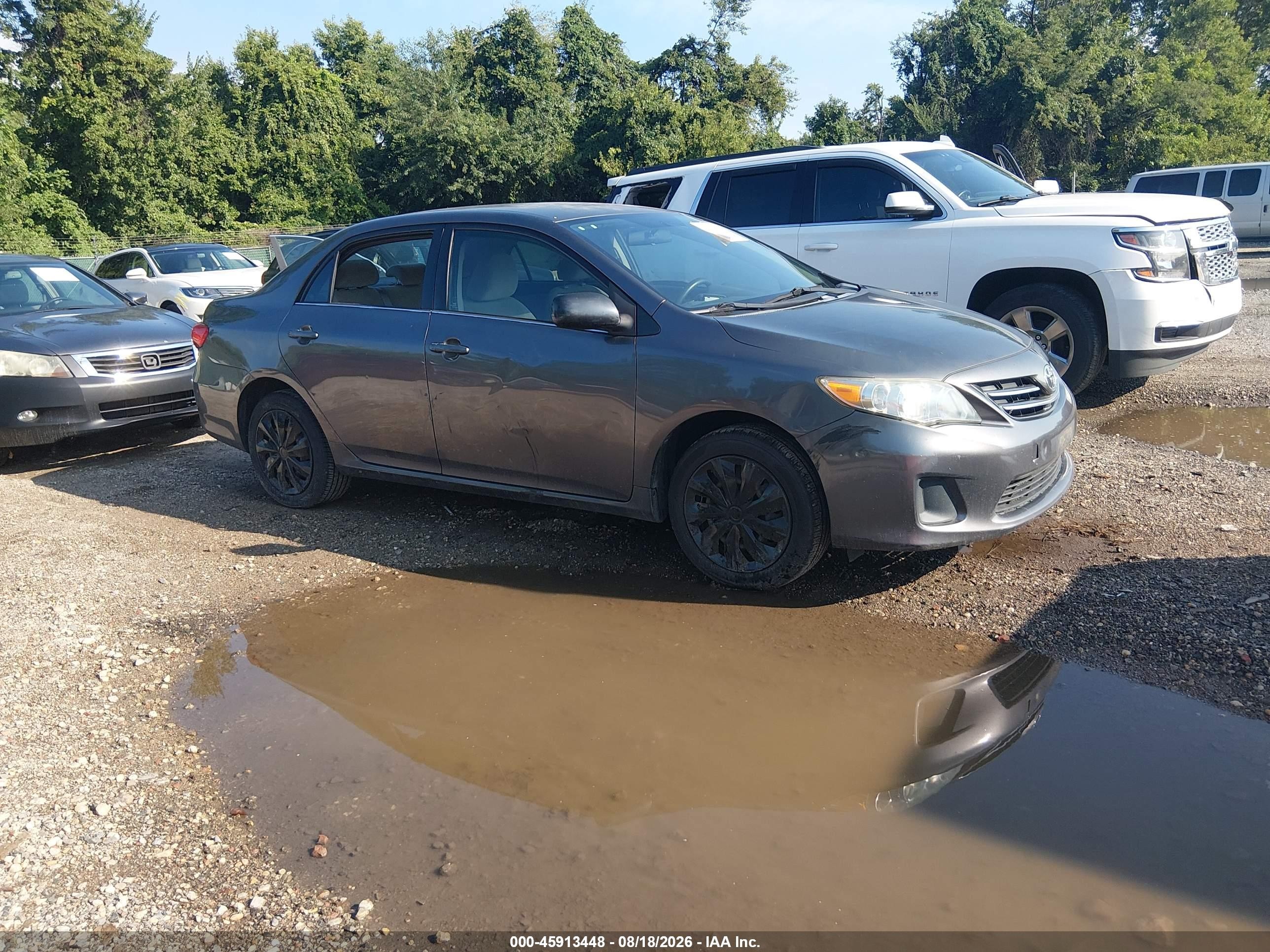 2013 Toyota Corolla Le Gray vin: 5YFBU4EEXDP078063
