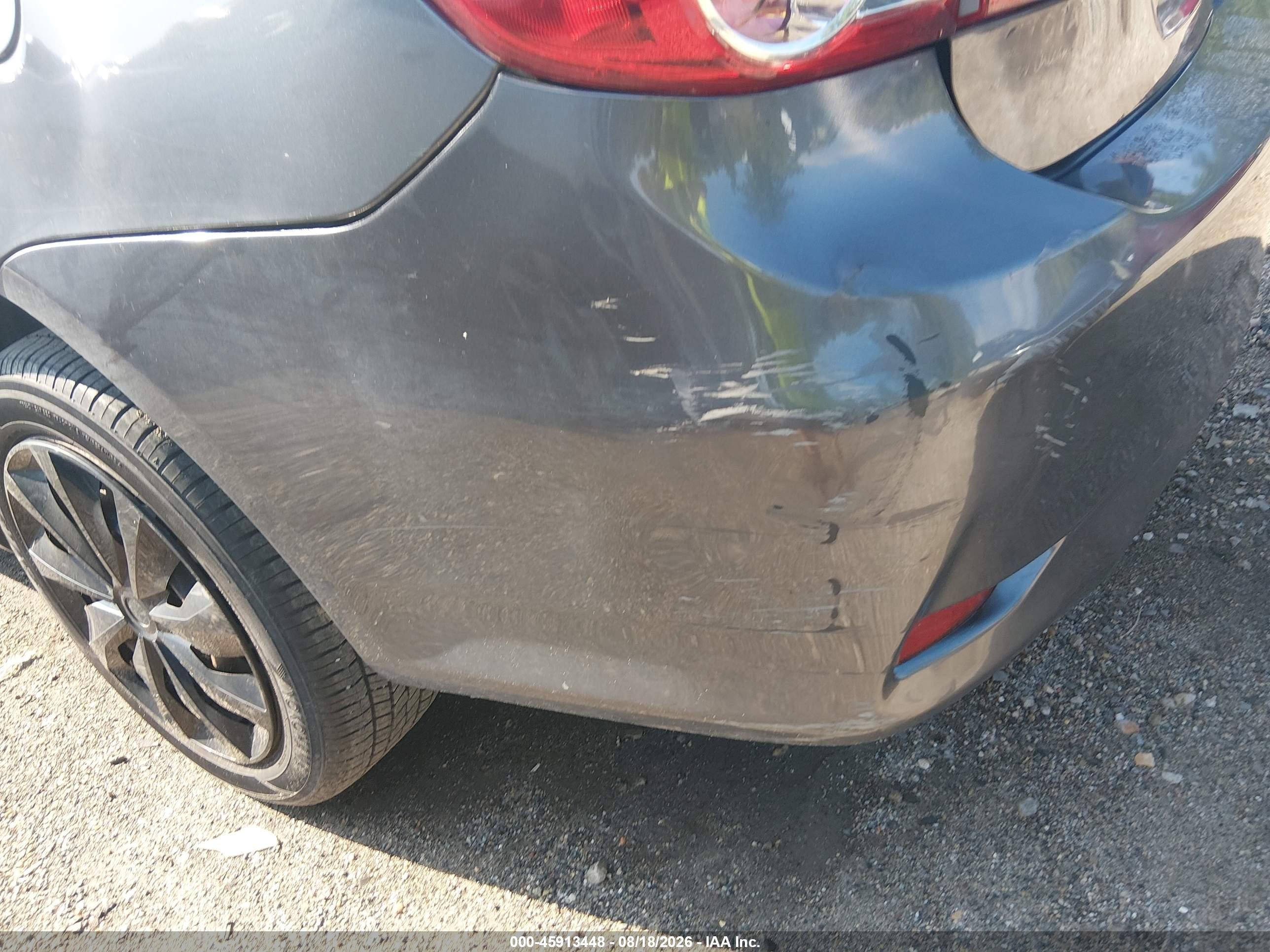 2013 Toyota Corolla Le Gray vin: 5YFBU4EEXDP078063