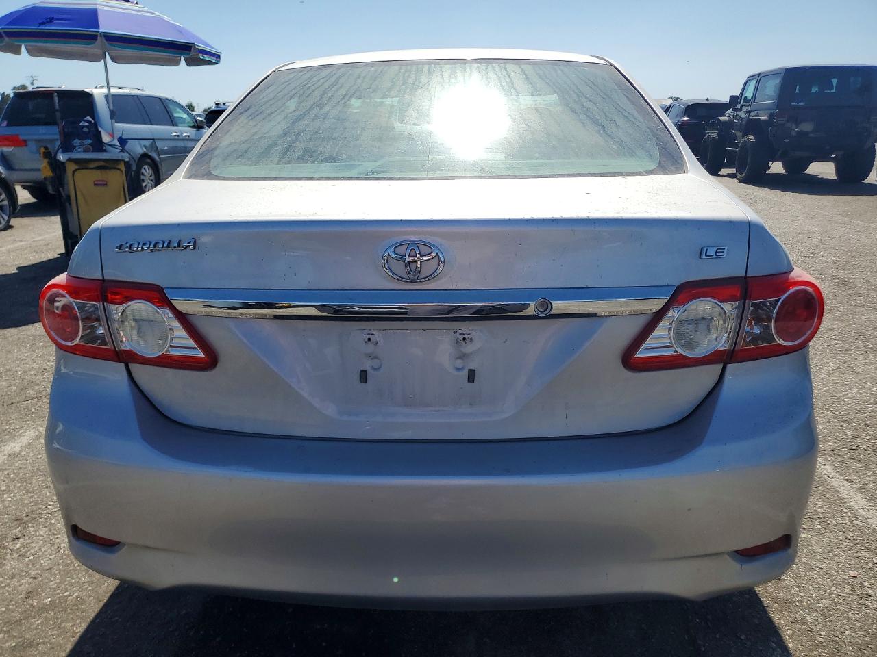 2013 Toyota Corolla Le Silver vin: 5YFBU4EEXDP082341
