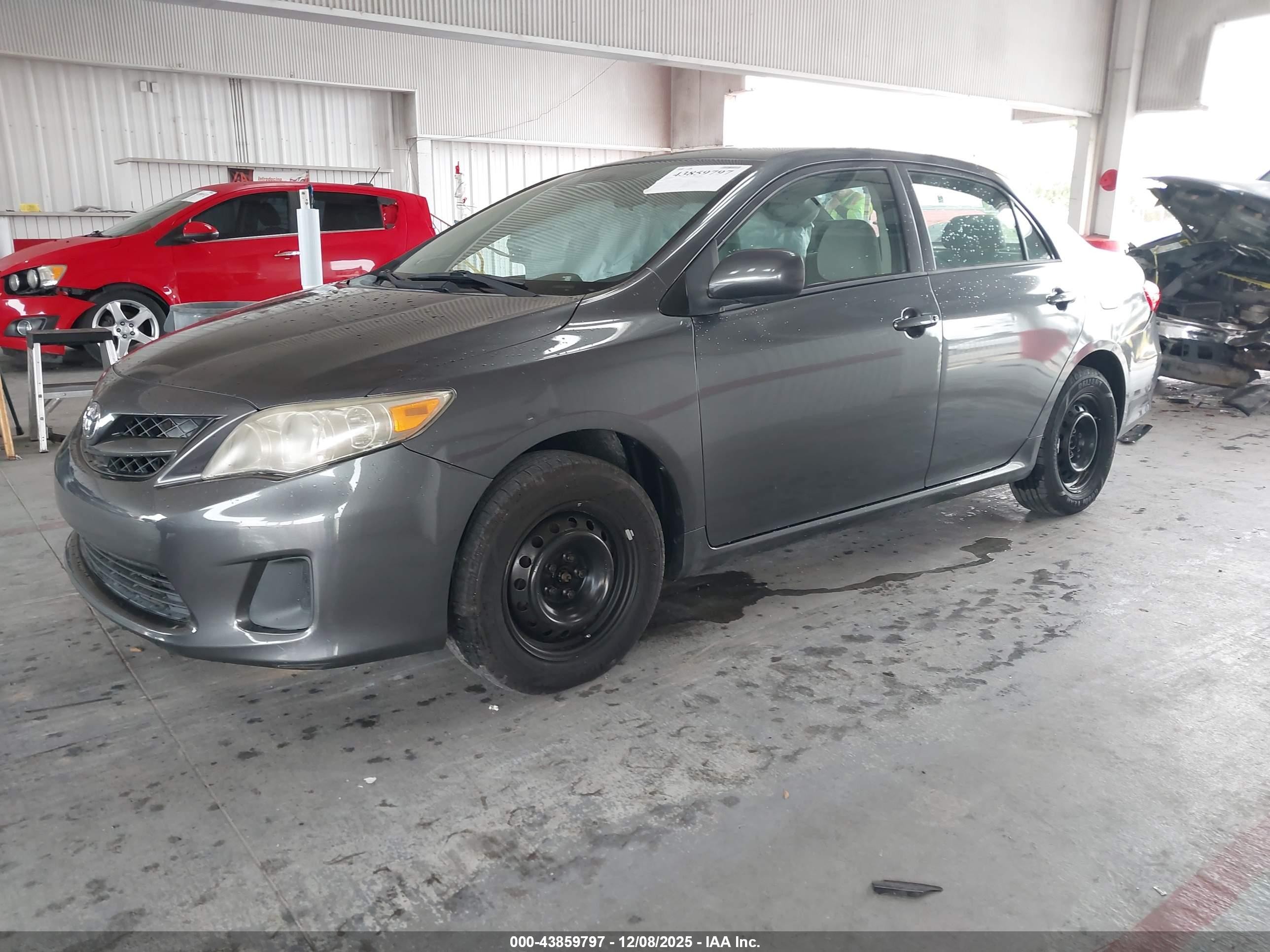 2013 Toyota Corolla L Gray vin: 5YFBU4EEXDP082789