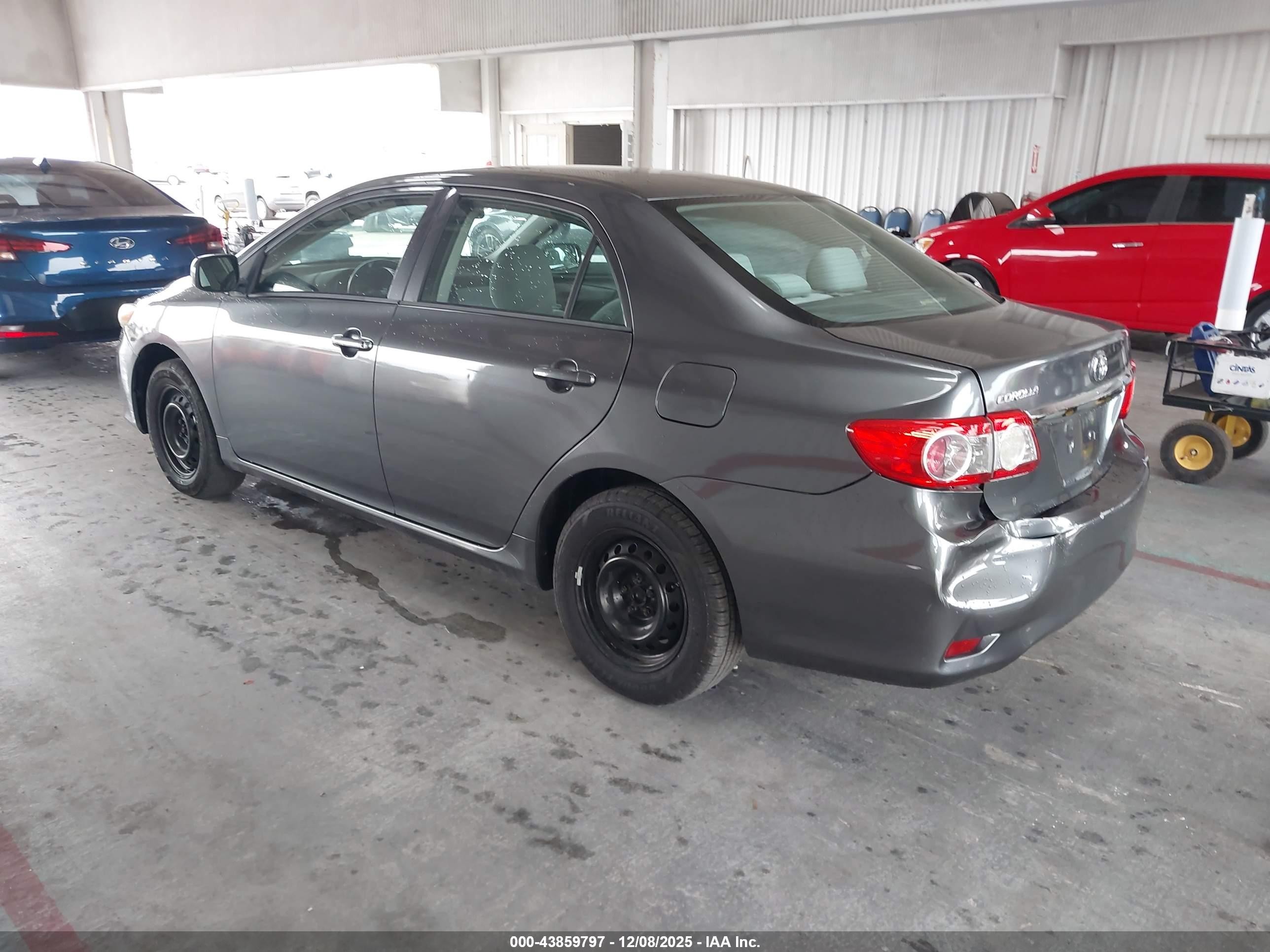 2013 Toyota Corolla L Gray vin: 5YFBU4EEXDP082789