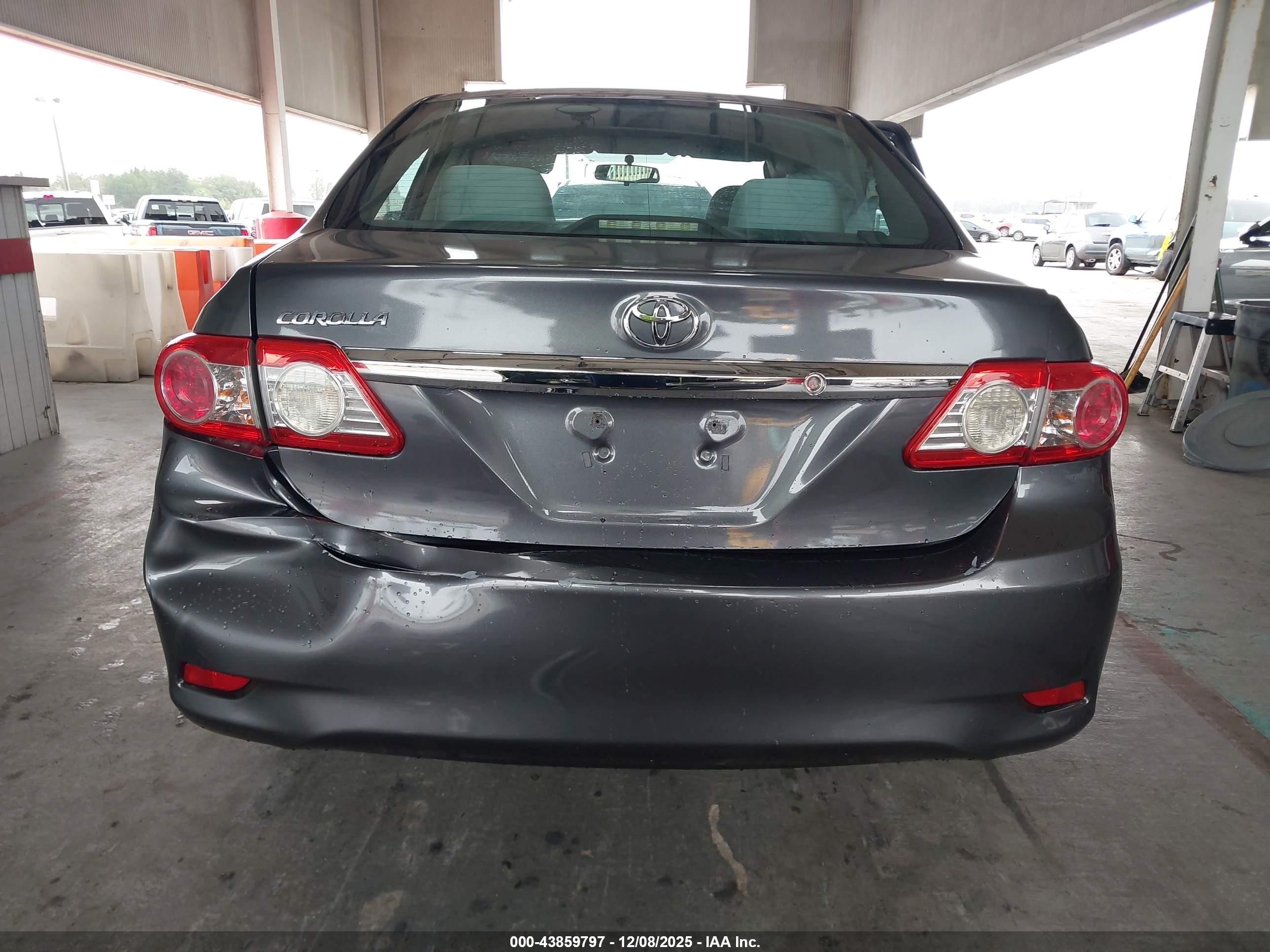 2013 Toyota Corolla L Gray vin: 5YFBU4EEXDP082789