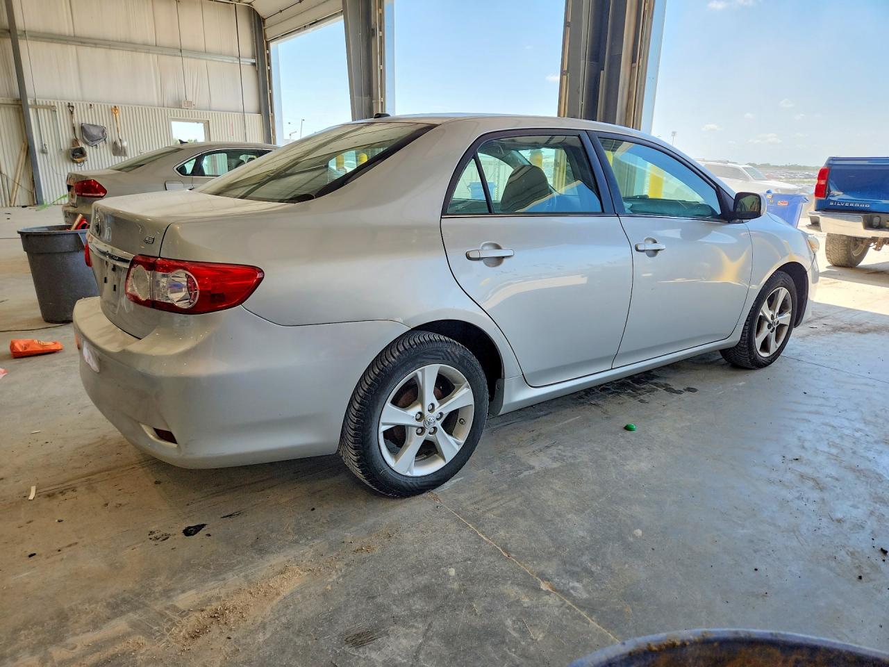 2013 Toyota Corolla Le Серый vin: 5YFBU4EEXDP096580