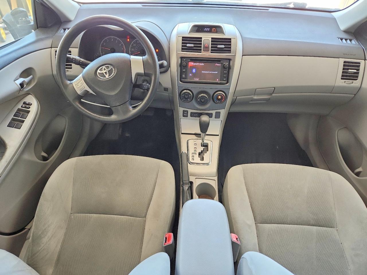 2013 Toyota Corolla Le Серый vin: 5YFBU4EEXDP096580