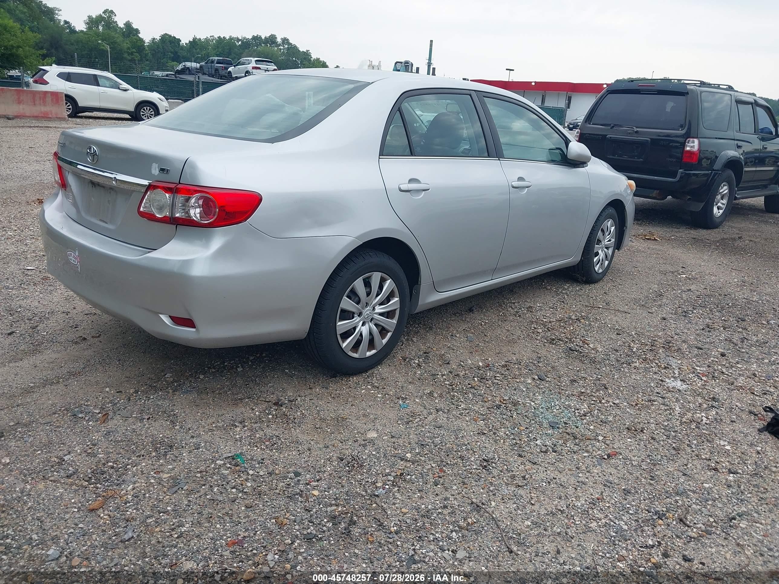 2013 Toyota Corolla Le Silver vin: 5YFBU4EEXDP097437