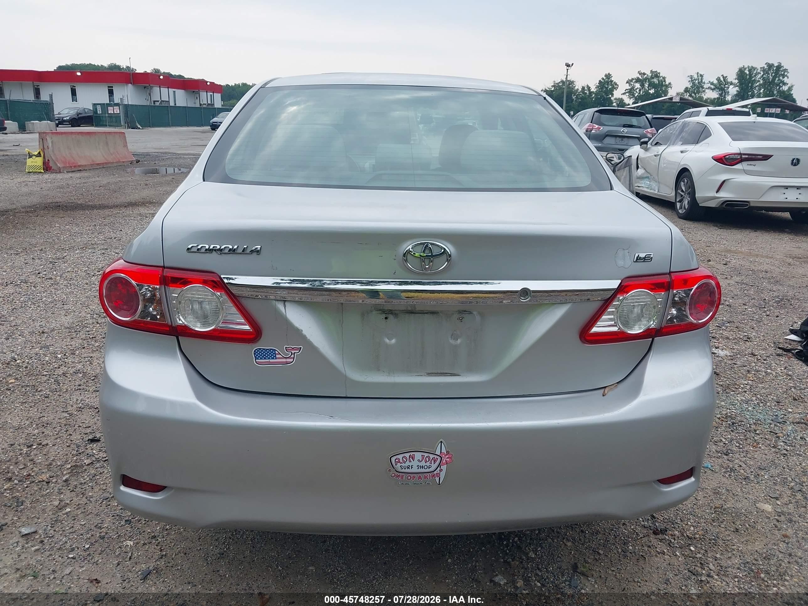 2013 Toyota Corolla Le Silver vin: 5YFBU4EEXDP097437