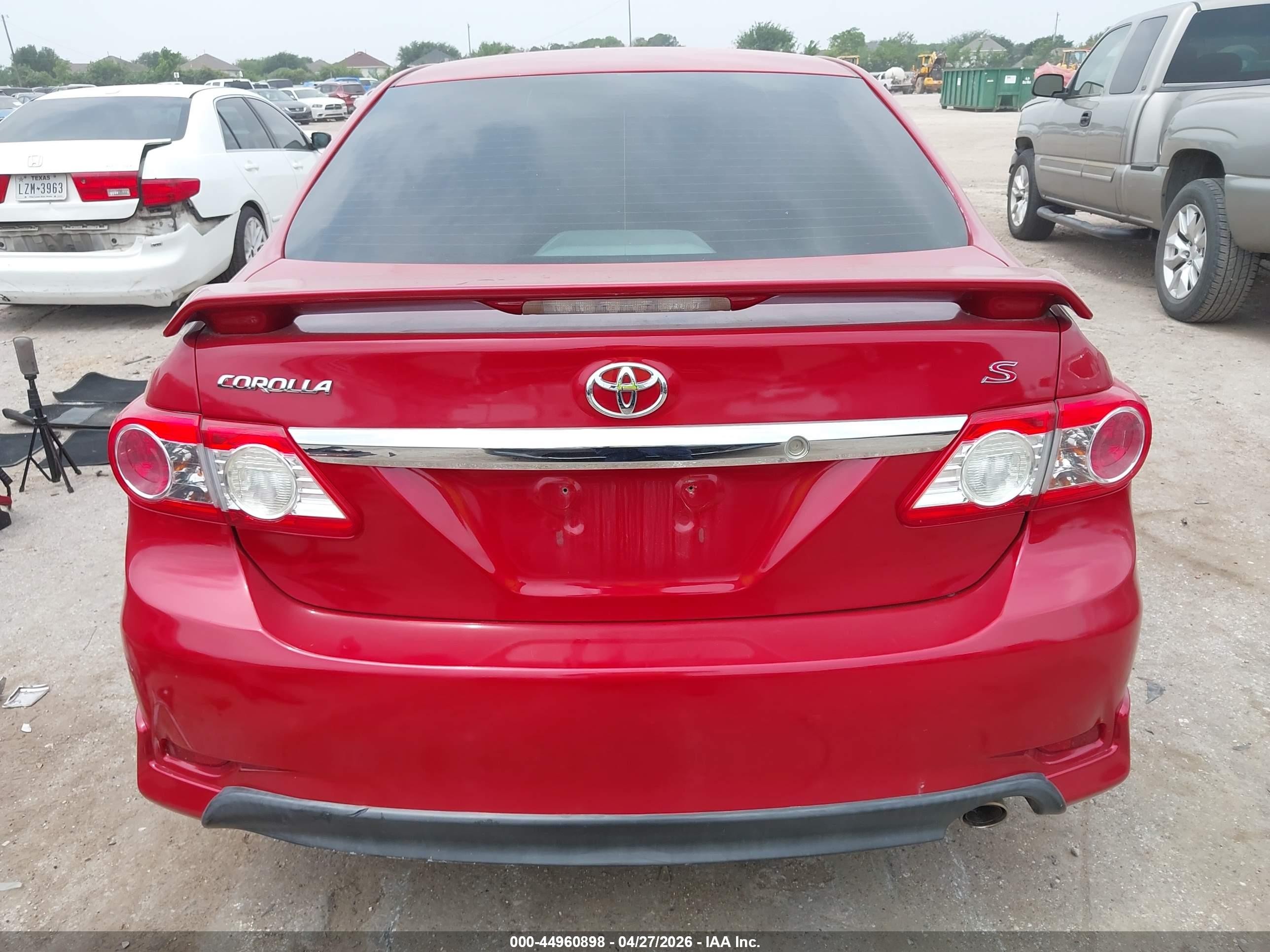 2013 Toyota Corolla S Red vin: 5YFBU4EEXDP113457