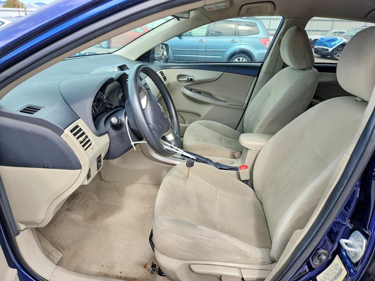 2013 Toyota Corolla Le Blue vin: 5YFBU4EEXDP113930