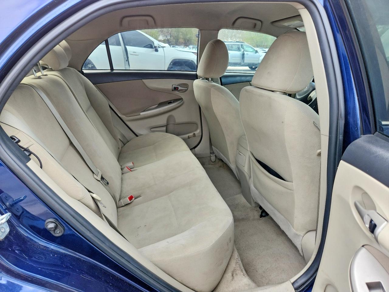 2013 Toyota Corolla Le Blue vin: 5YFBU4EEXDP113930