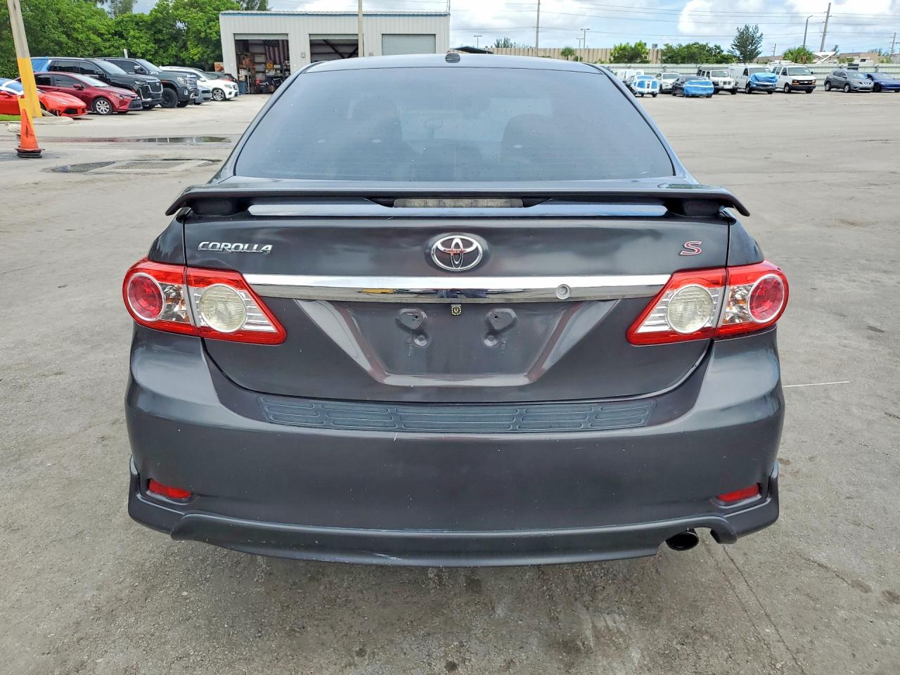 2013 Toyota Corolla S Gray vin: 5YFBU4EEXDP122417