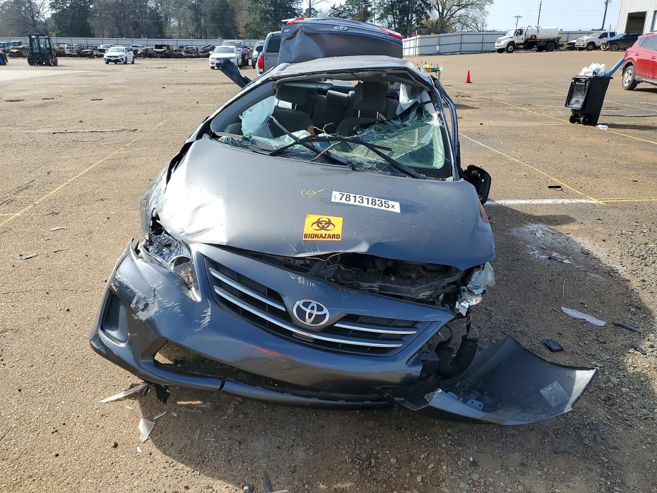 2013 Toyota Corolla Le Blue vin: 5YFBU4EEXDP124345