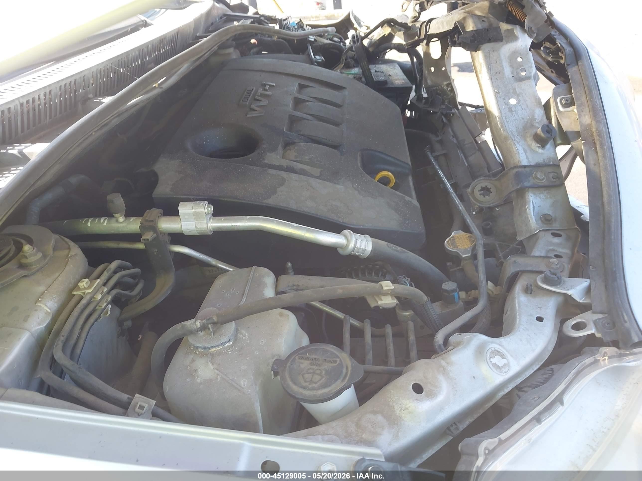 2013 Toyota Corolla Le Silver vin: 5YFBU4EEXDP138407