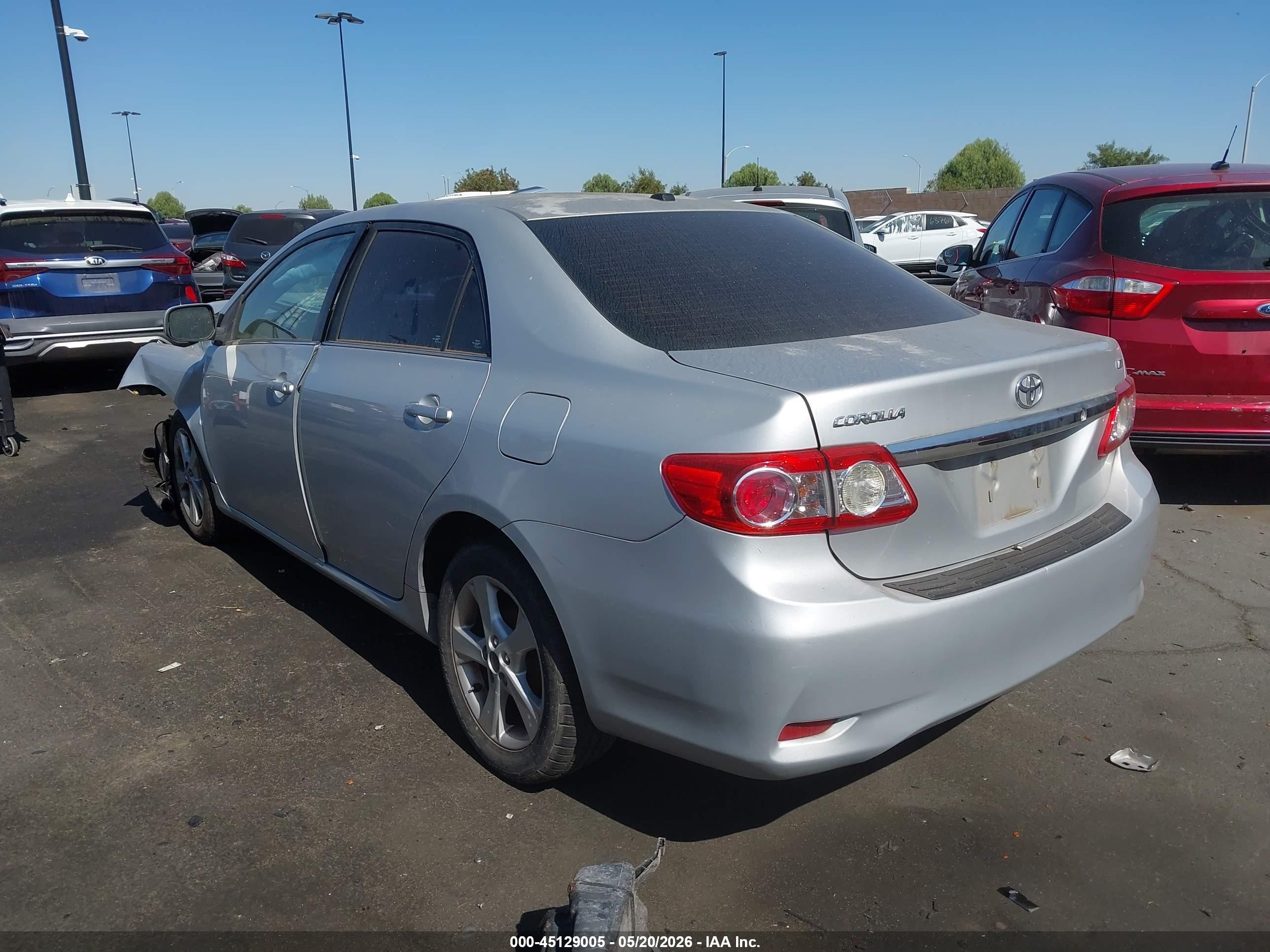 2013 Toyota Corolla Le Silver vin: 5YFBU4EEXDP138407