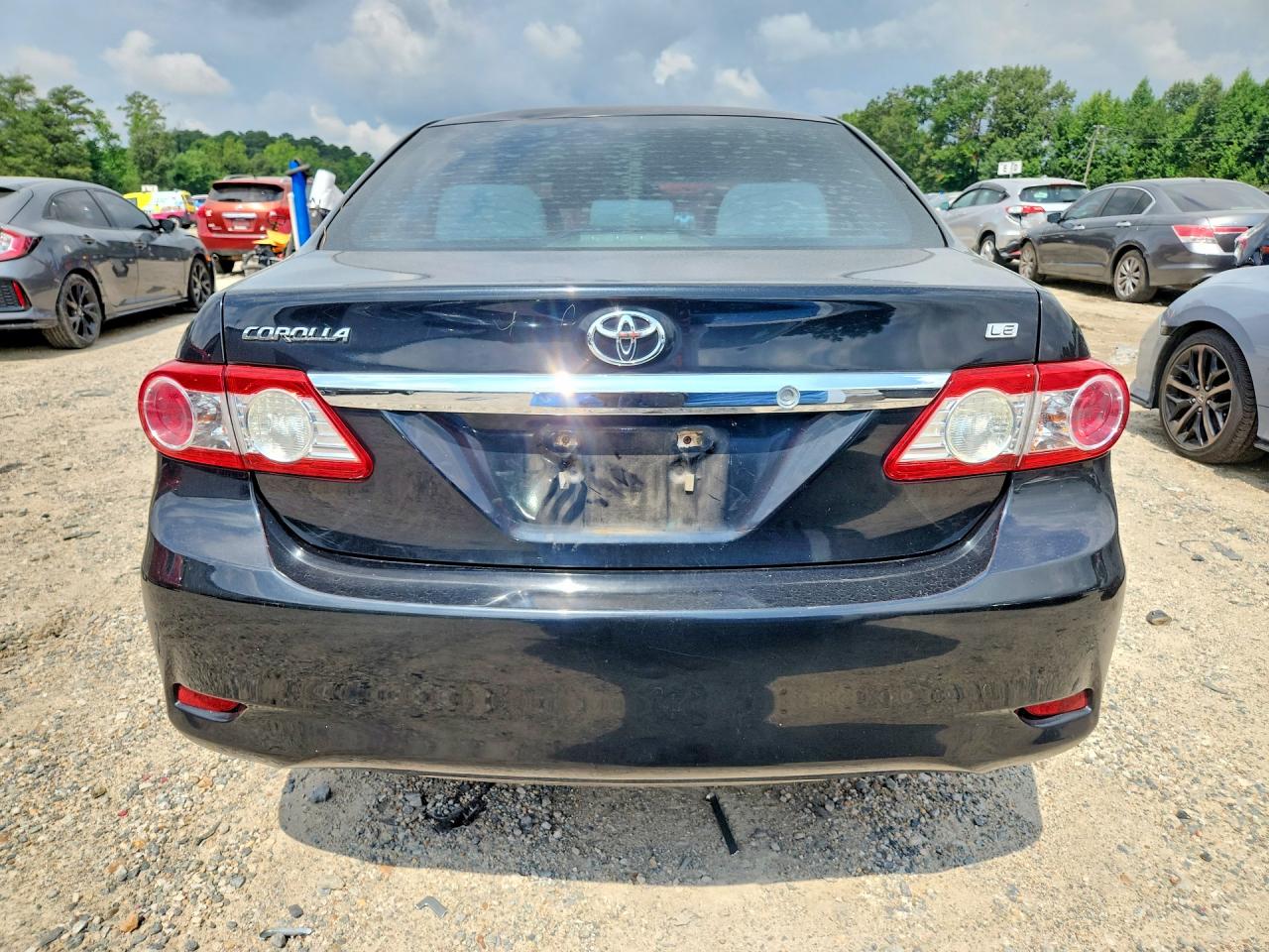 2013 Toyota Corolla Le Black vin: 5YFBU4EEXDP141758