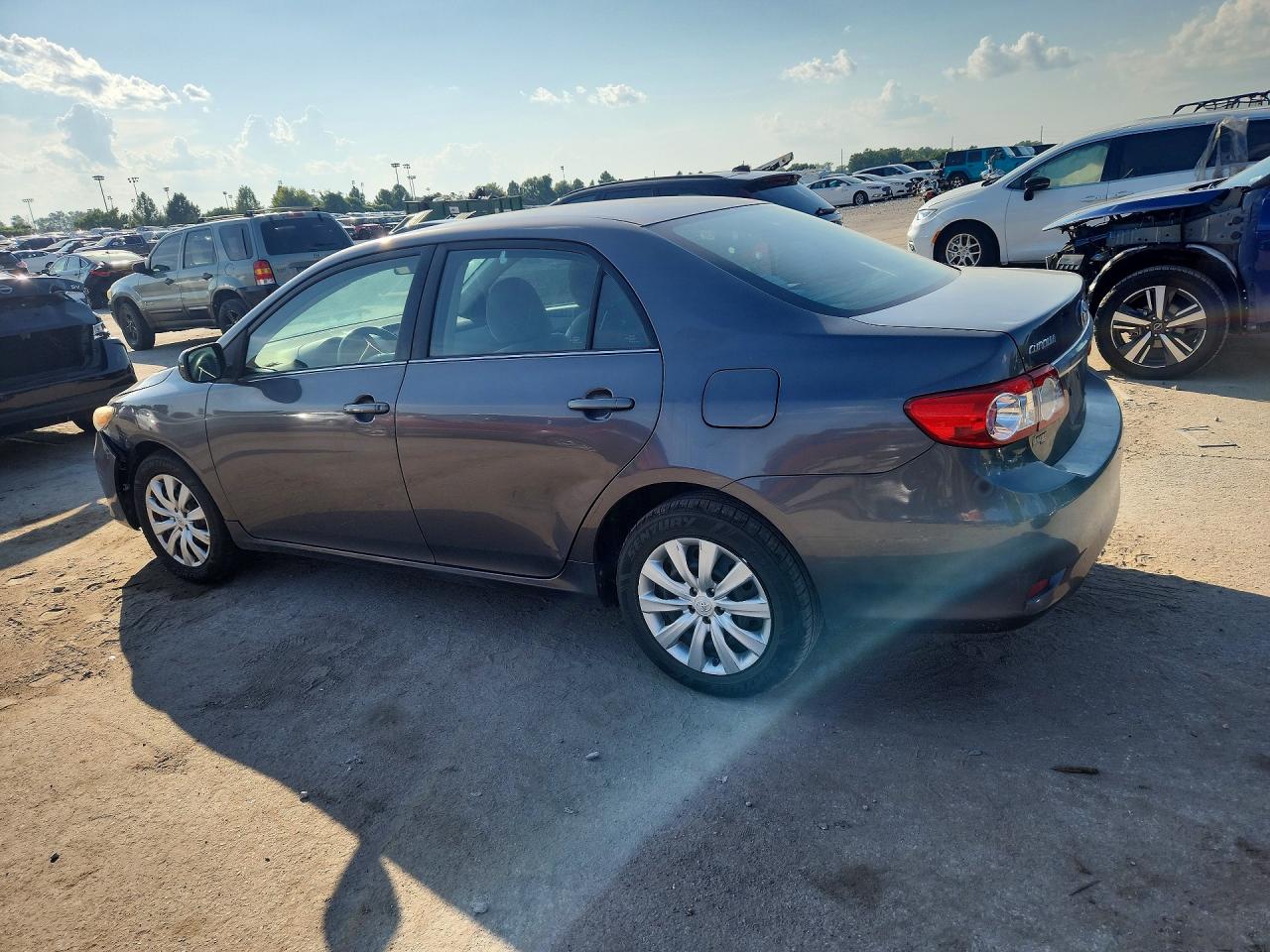 2013 Toyota Corolla Le Black vin: 5YFBU4EEXDP146202