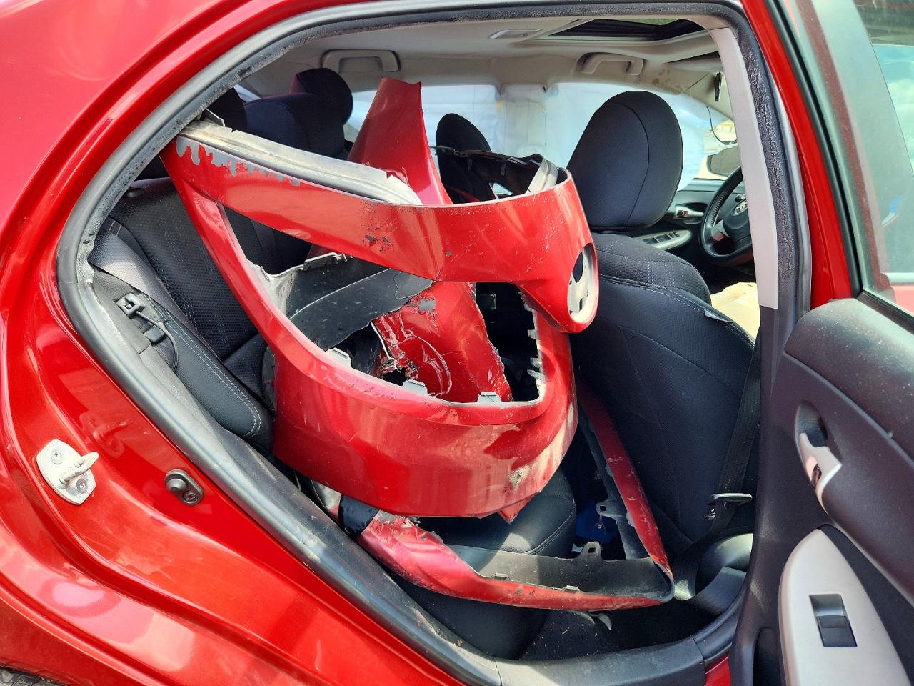 2013 Toyota Corolla S Red vin: 5YFBU4EEXDP149522