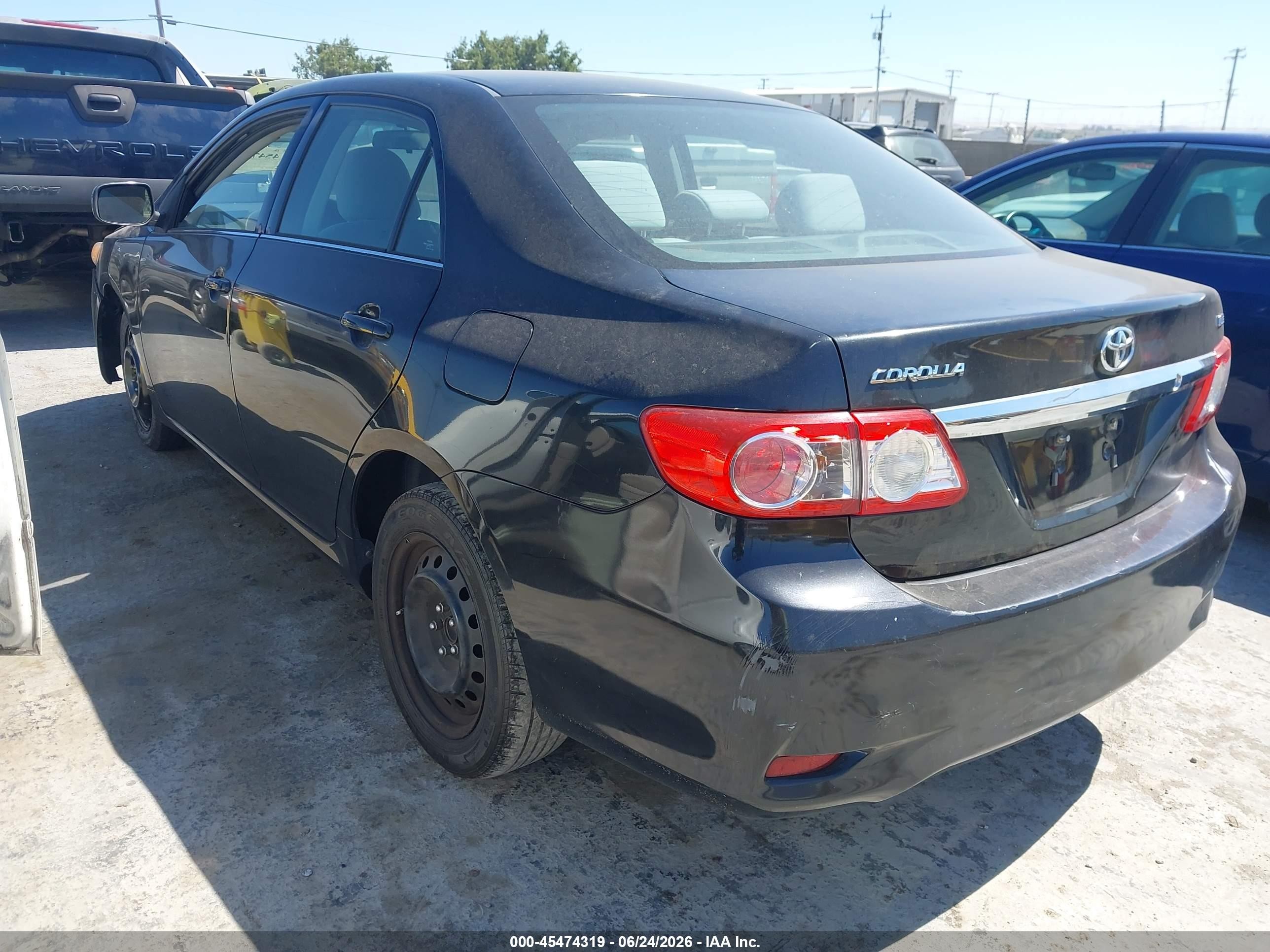 2013 Toyota Corolla Le Black vin: 5YFBU4EEXDP150654