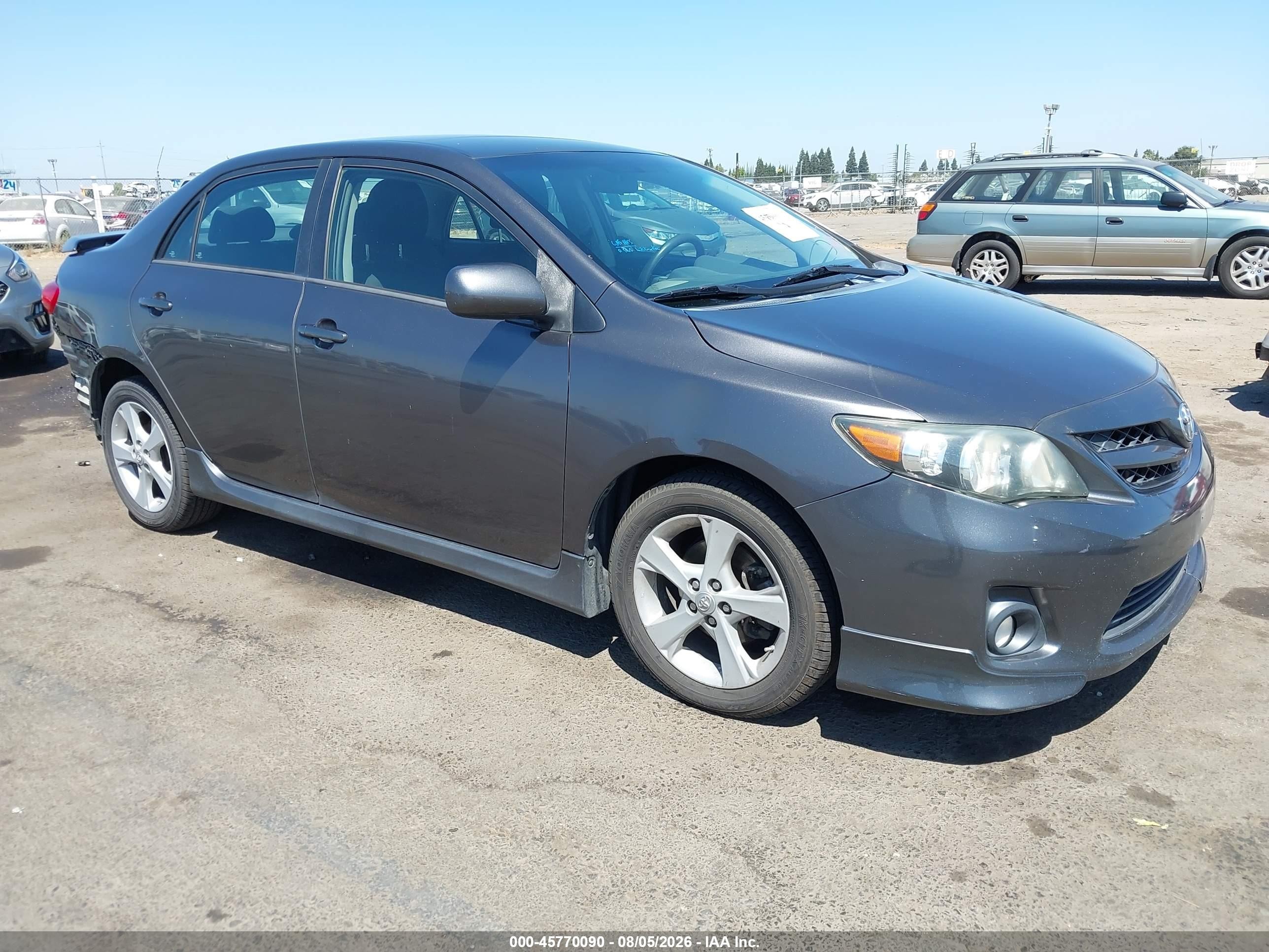 2013 Toyota Corolla S Серый vin: 5YFBU4EEXDP152677